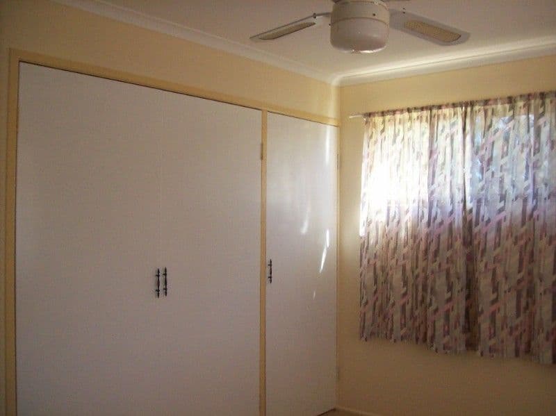 16 Tysoe Street, DECEPTION BAY QLD 4508, Deception Bay - Thumbnail 7