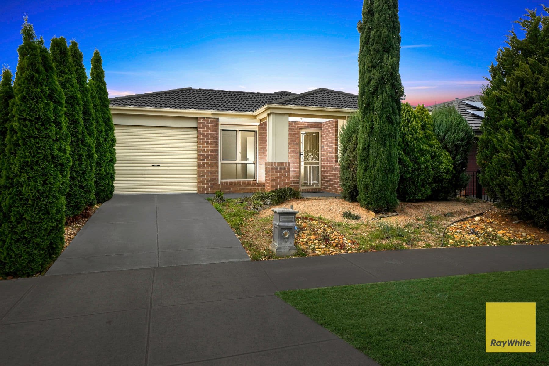 5 Adina Street, Tarneit VIC 3029, Tarneit - Thumbnail 2