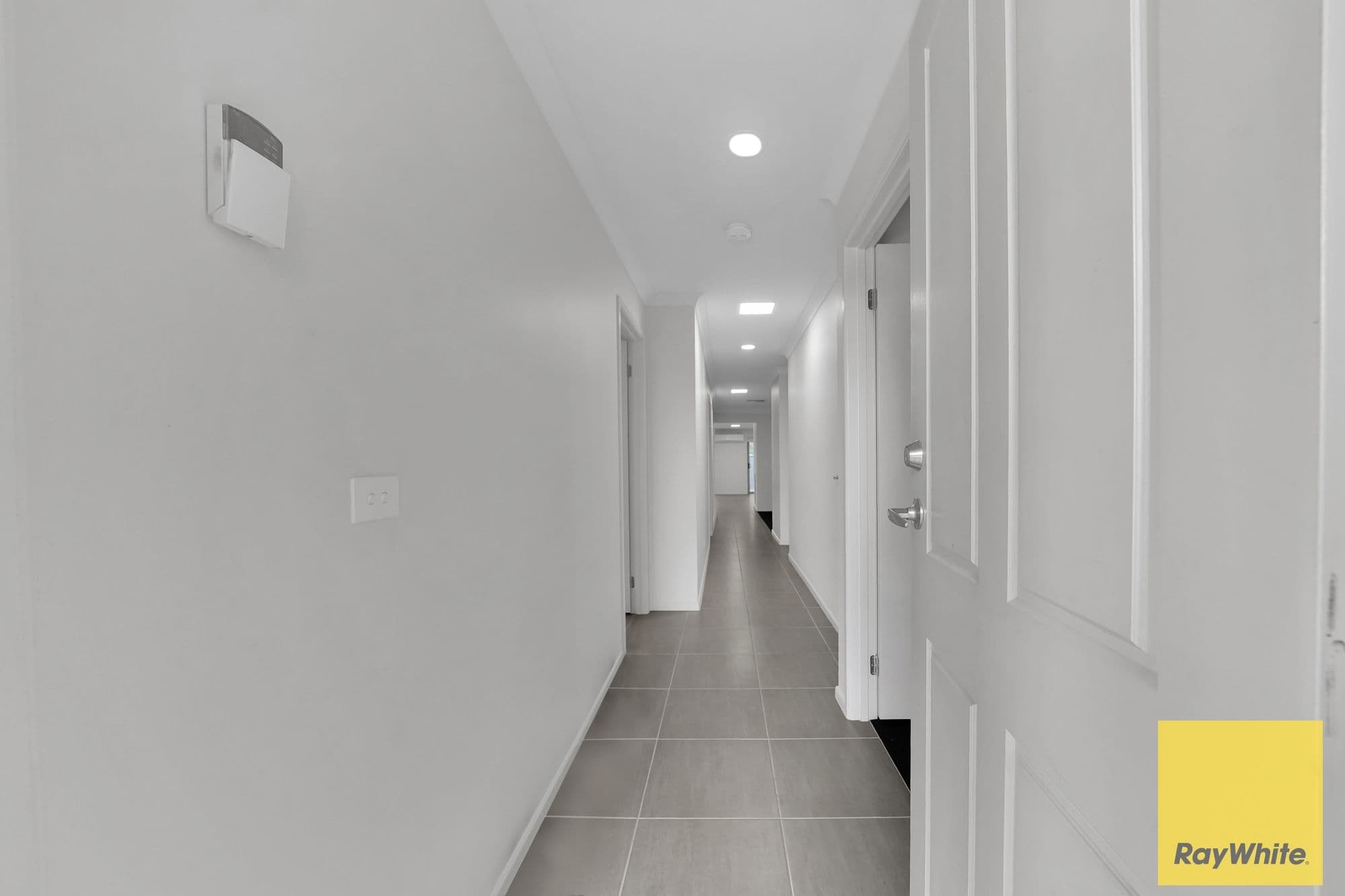 5 Adina Street, Tarneit VIC 3029, Tarneit - Thumbnail 3