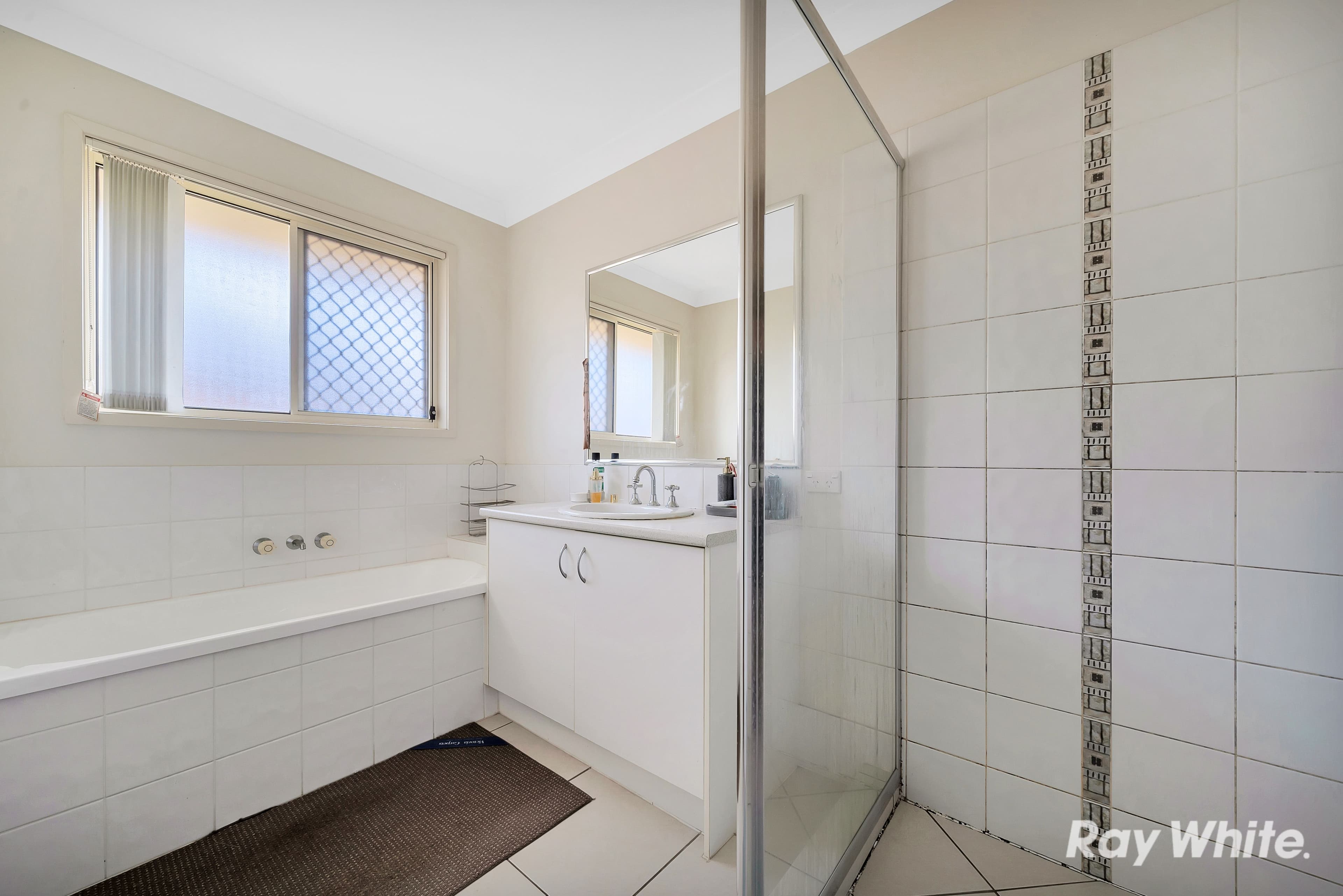 15 Pine Grove Drive, Crestmead QLD 4132, Crestmead - Thumbnail 2