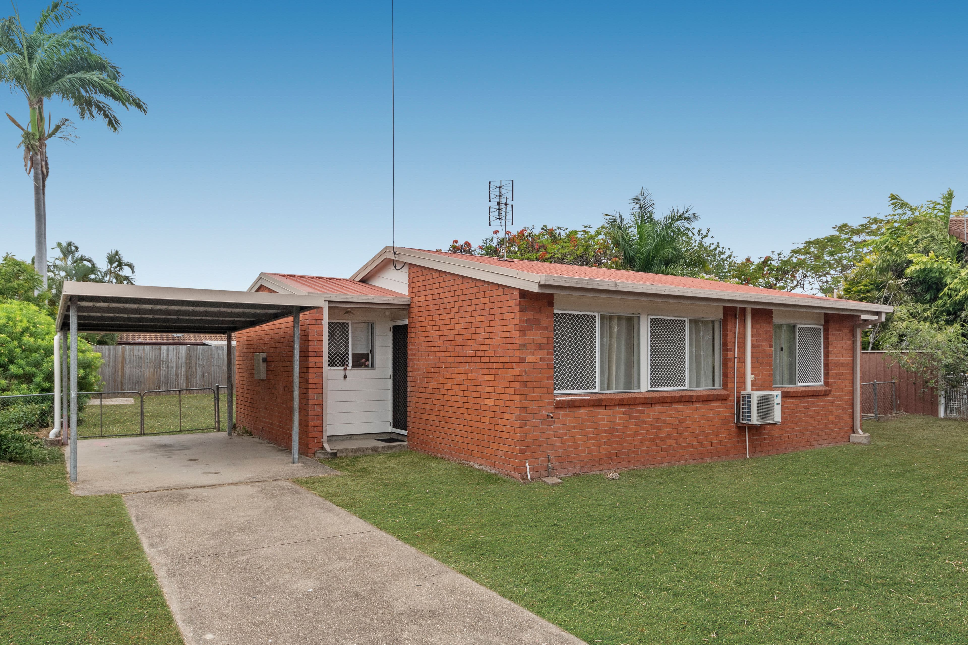 15 Venice Court, Kelso QLD 4815, Kelso - Image 1