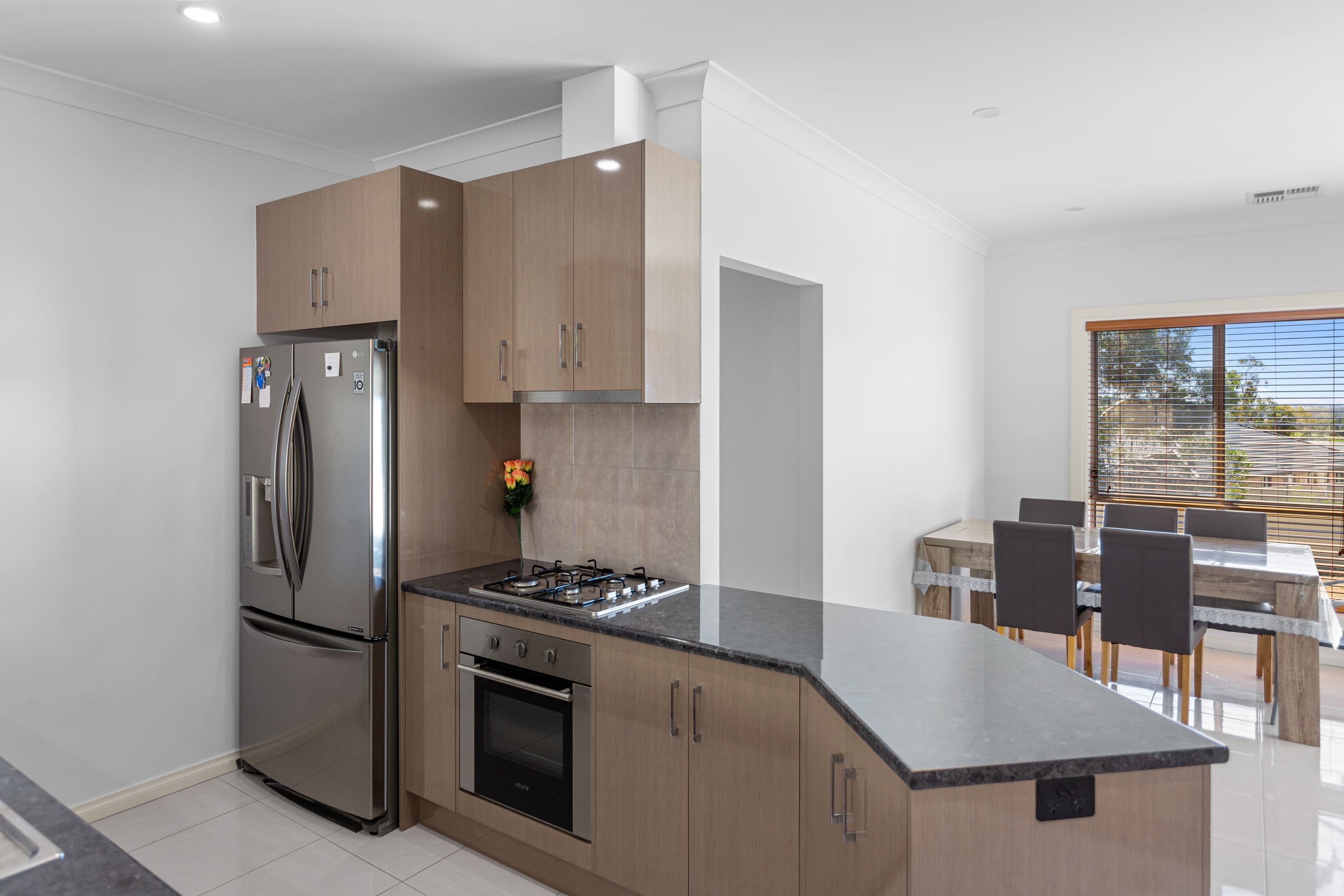 10 Heath Drive, Clare SA 5453, Clare - Thumbnail 4