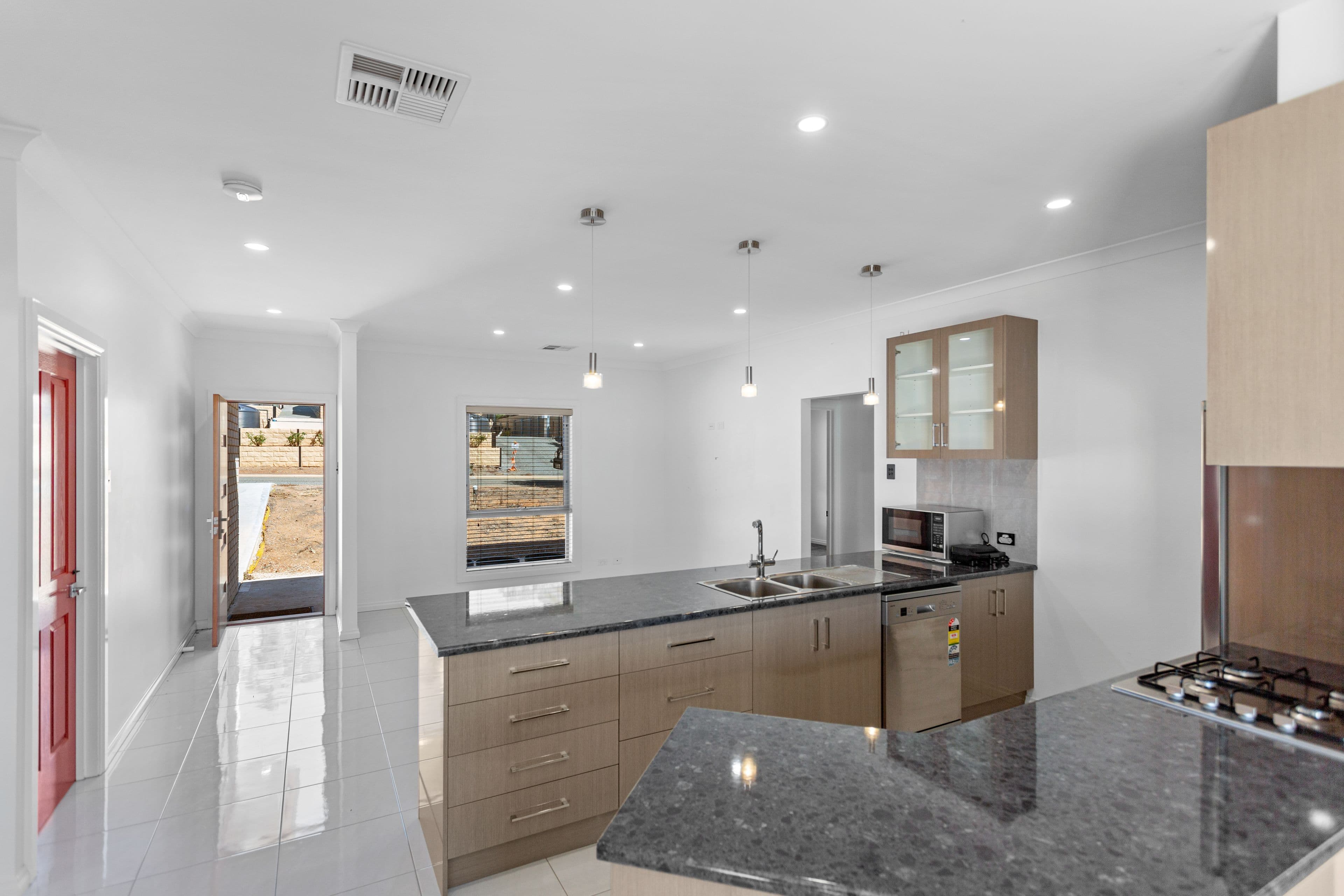 10 Heath Drive, Clare SA 5453, Clare - Thumbnail 6