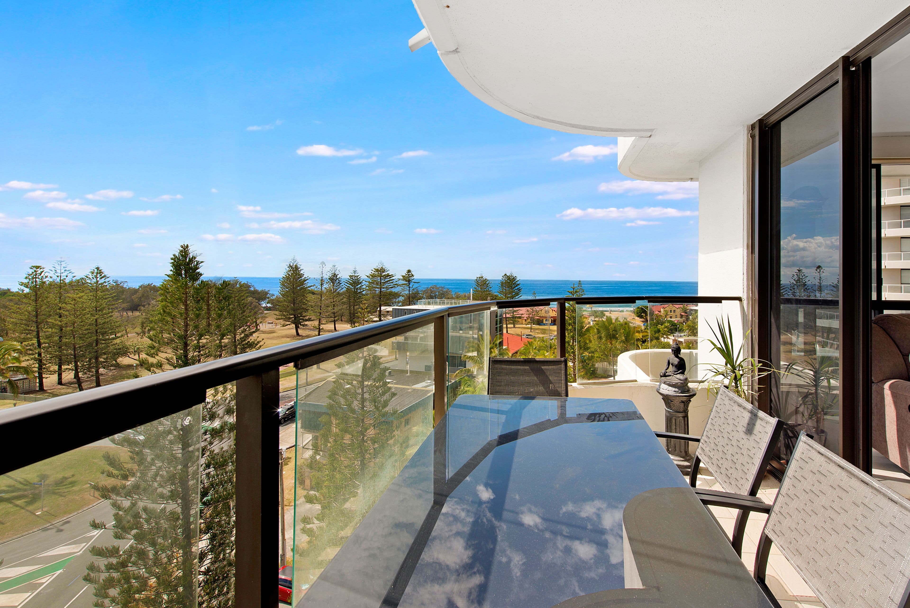 14 Macarthur Parade, Main Beach QLD 4217, Main Beach - Thumbnail 6
