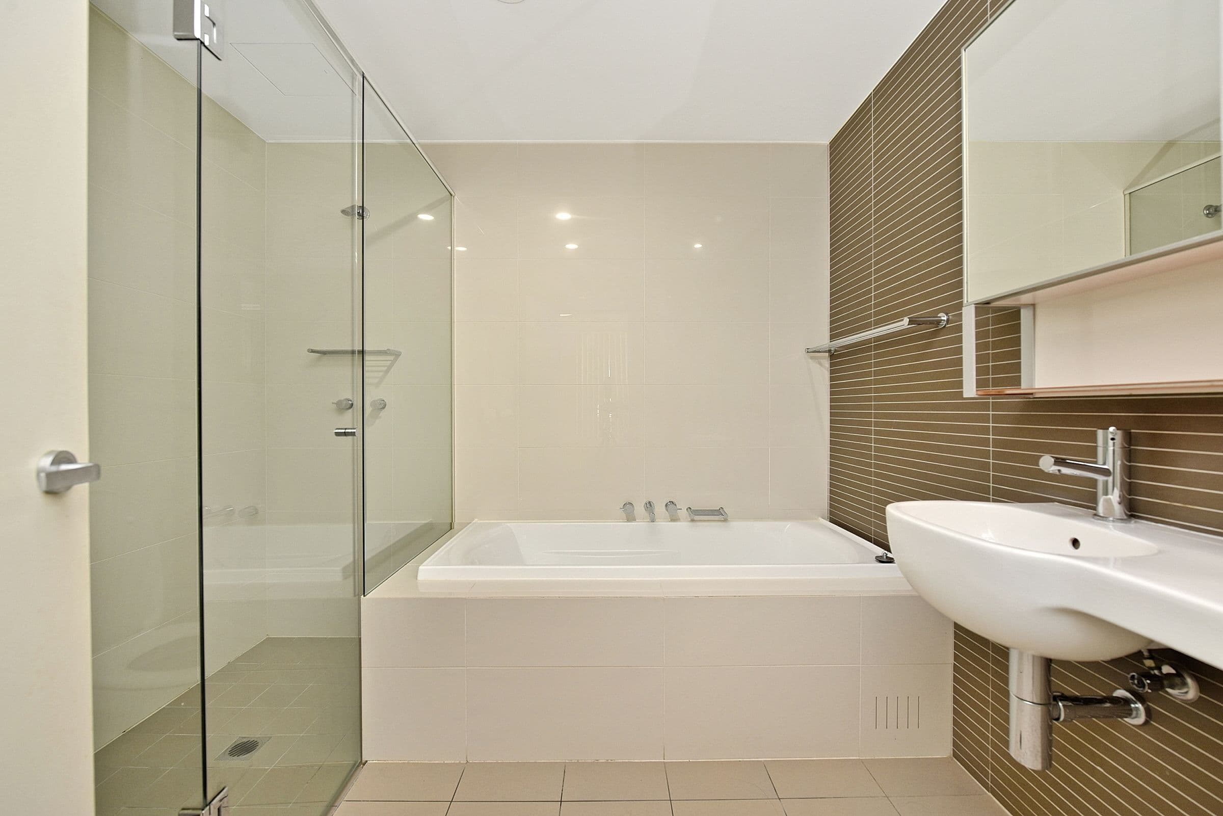 9 Sevier Avenue, Rhodes NSW 2138, Rhodes - Thumbnail 6