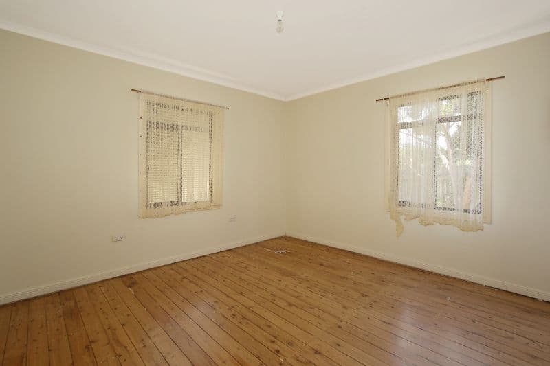 59 Railway Parade, Culcairn - Thumbnail 4