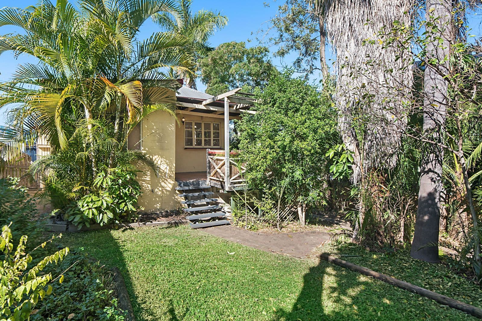 17 Blaxland Street, Milton QLD 4064, Milton - Thumbnail 2