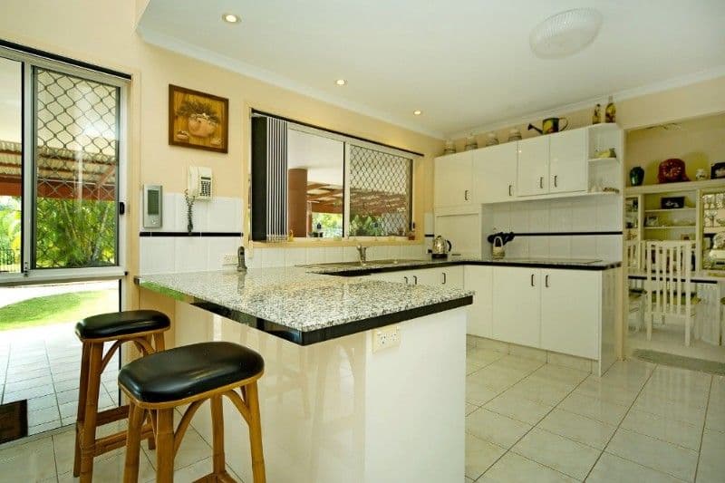 39 Rivertree Avenue, HELENSVALE QLD 4212, Helensvale - Thumbnail 4