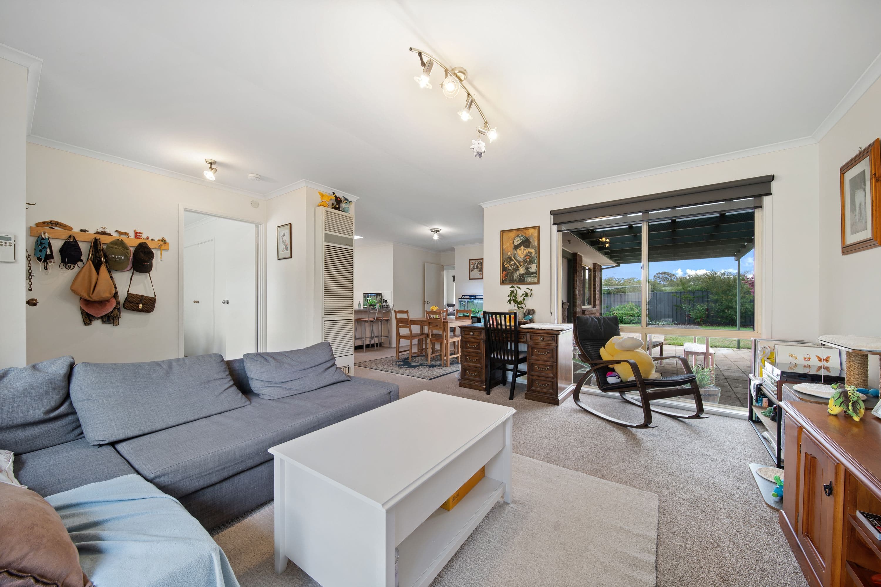 4 Samuels Crescent, Ngunnawal ACT 2913, Ngunnawal - Thumbnail 2