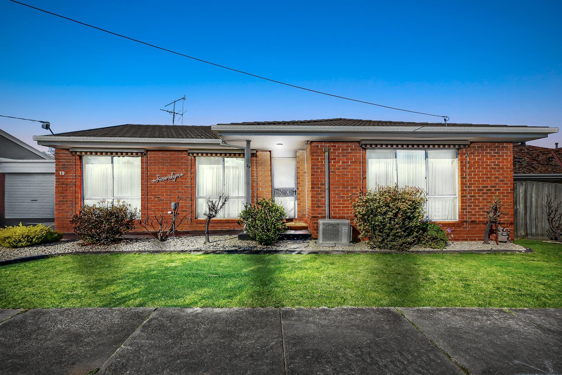 19 Eckford Street, Dandenong VIC 3175, Dandenong - Thumbnail 2
