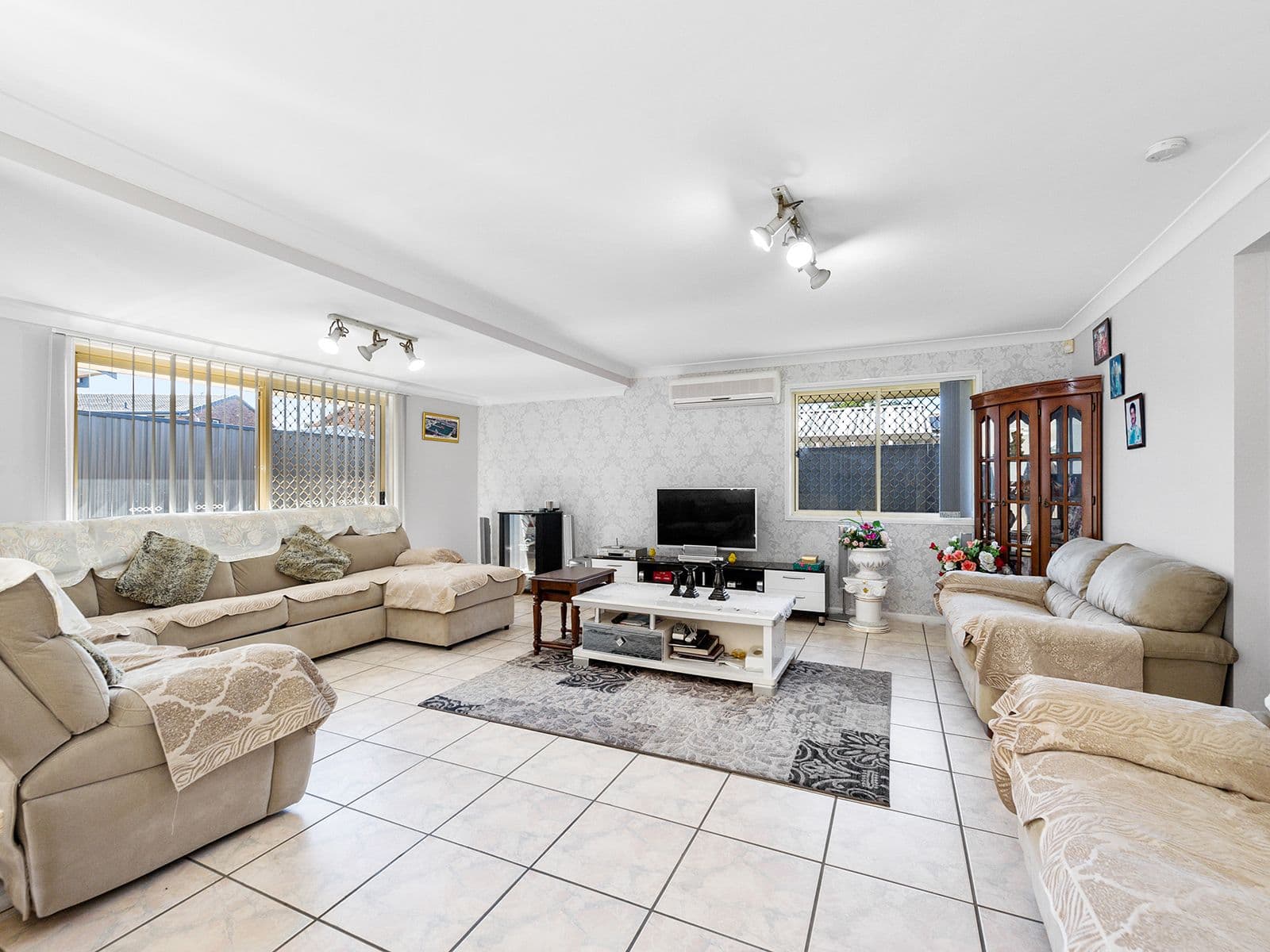 1 Lebelle Place, Carseldine QLD 4034, Carseldine - Thumbnail 2