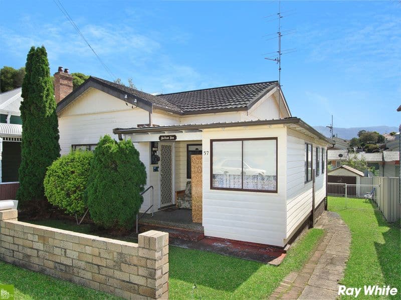 57 Russell Street, Woonona - Image 1