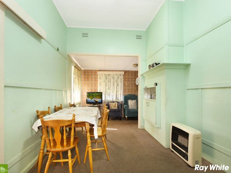 57 Russell Street, Woonona - Thumbnail 2