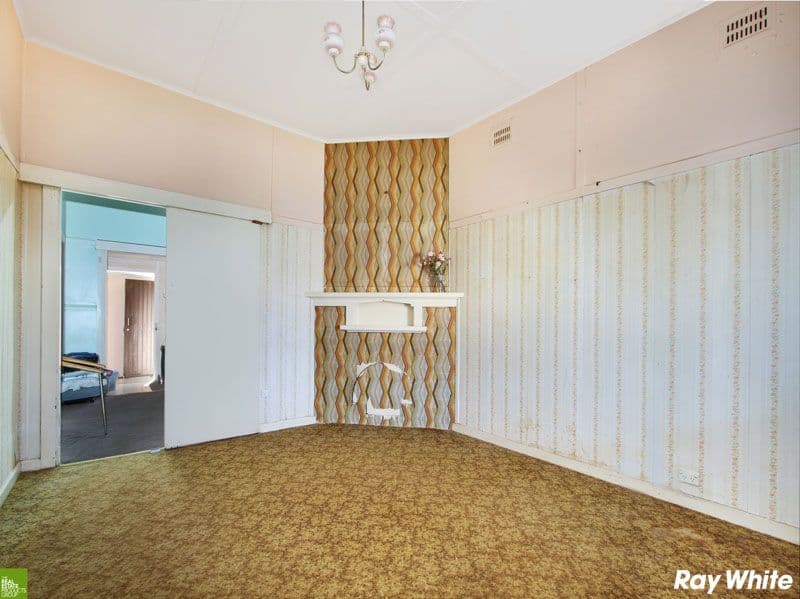 57 Russell Street, Woonona - Thumbnail 4