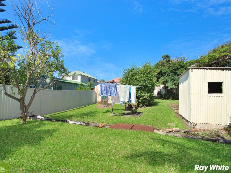 57 Russell Street, Woonona - Thumbnail 6