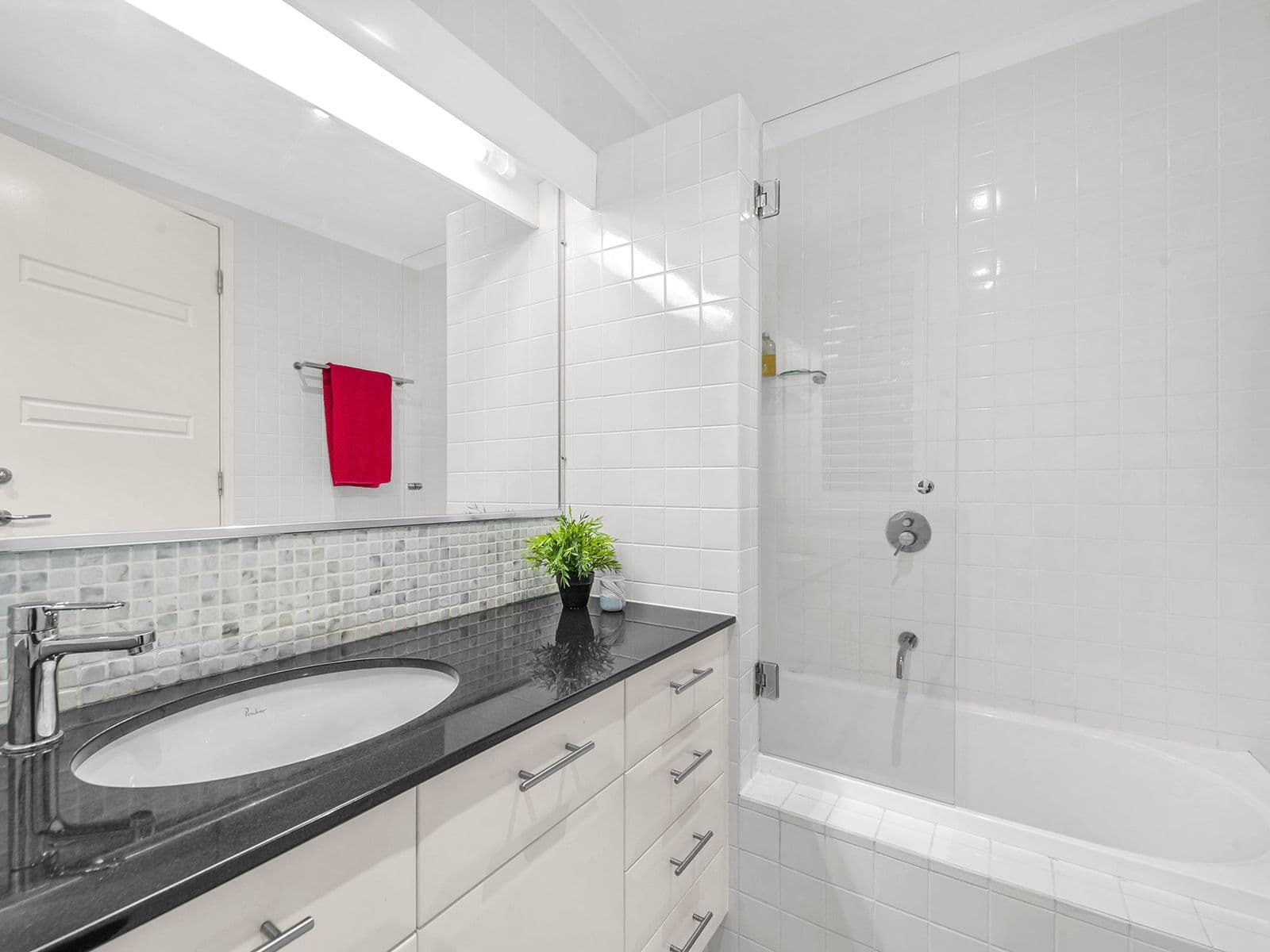 32B Douglas Street, Sherwood QLD 4075, Sherwood - Thumbnail 7