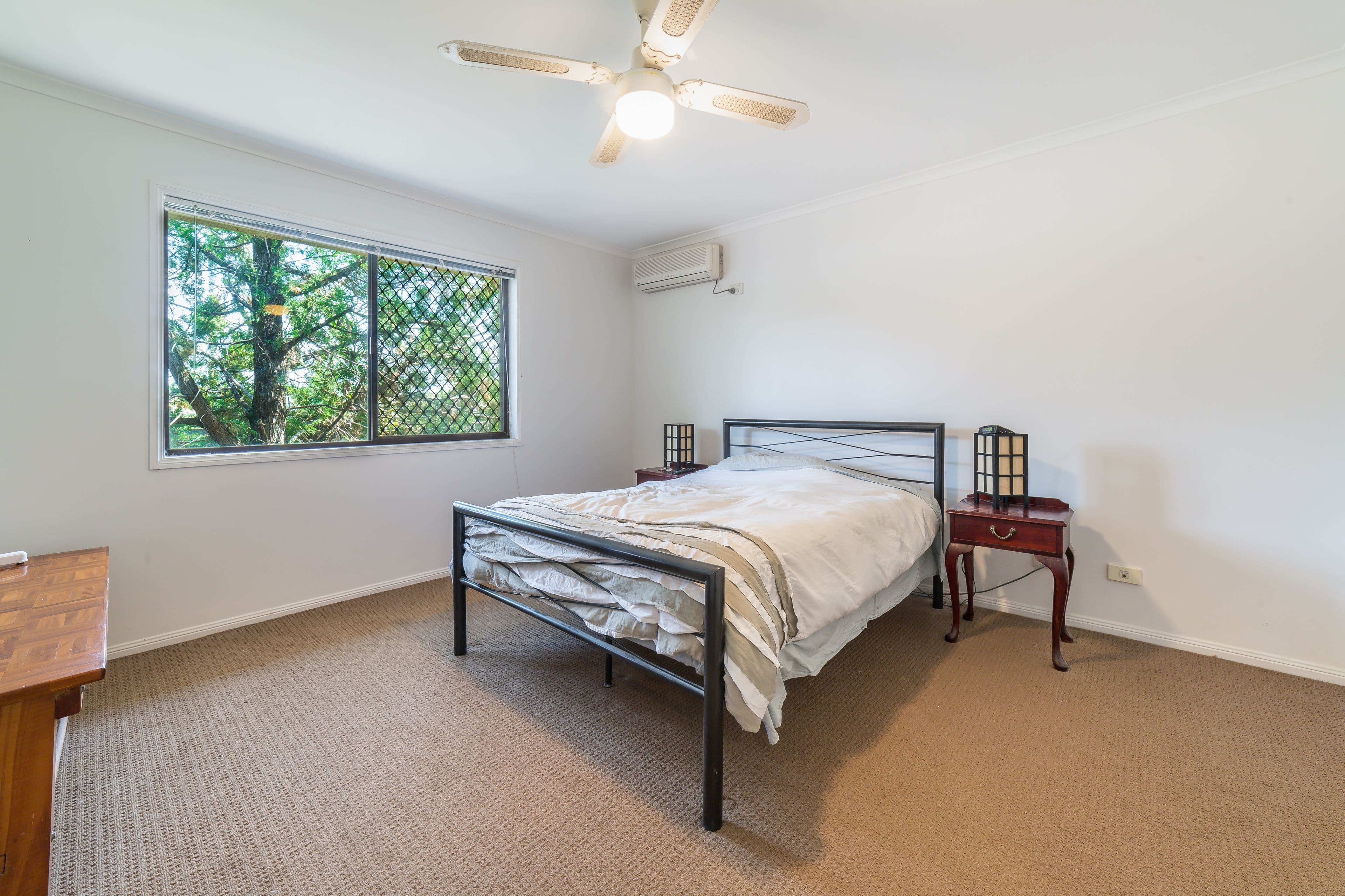 17 Luxor Street, Southport QLD 4215, Southport - Thumbnail 8