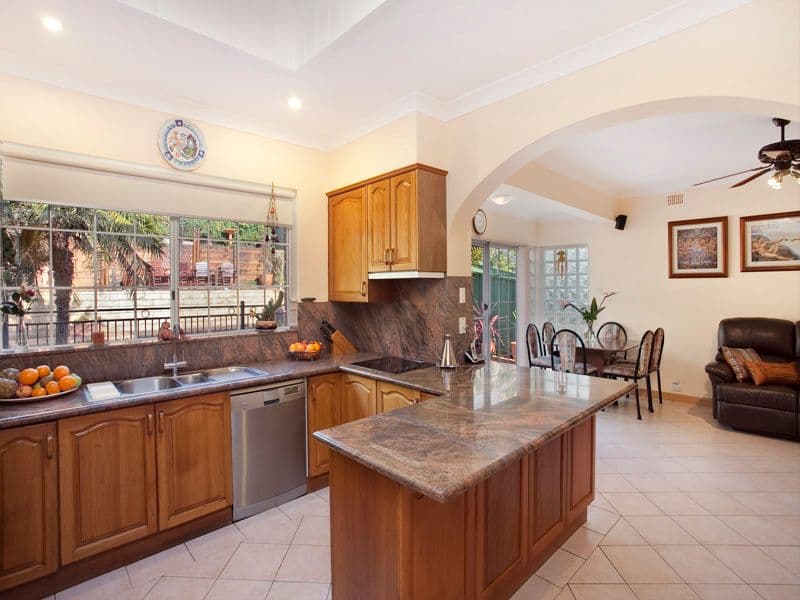 89 Siandra Drive, KAREELA NSW 2232, Kareela - Thumbnail 4
