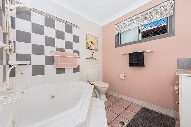 44 Dunbar Crescent, Wulguru QLD 4811, Wulguru - Thumbnail 8