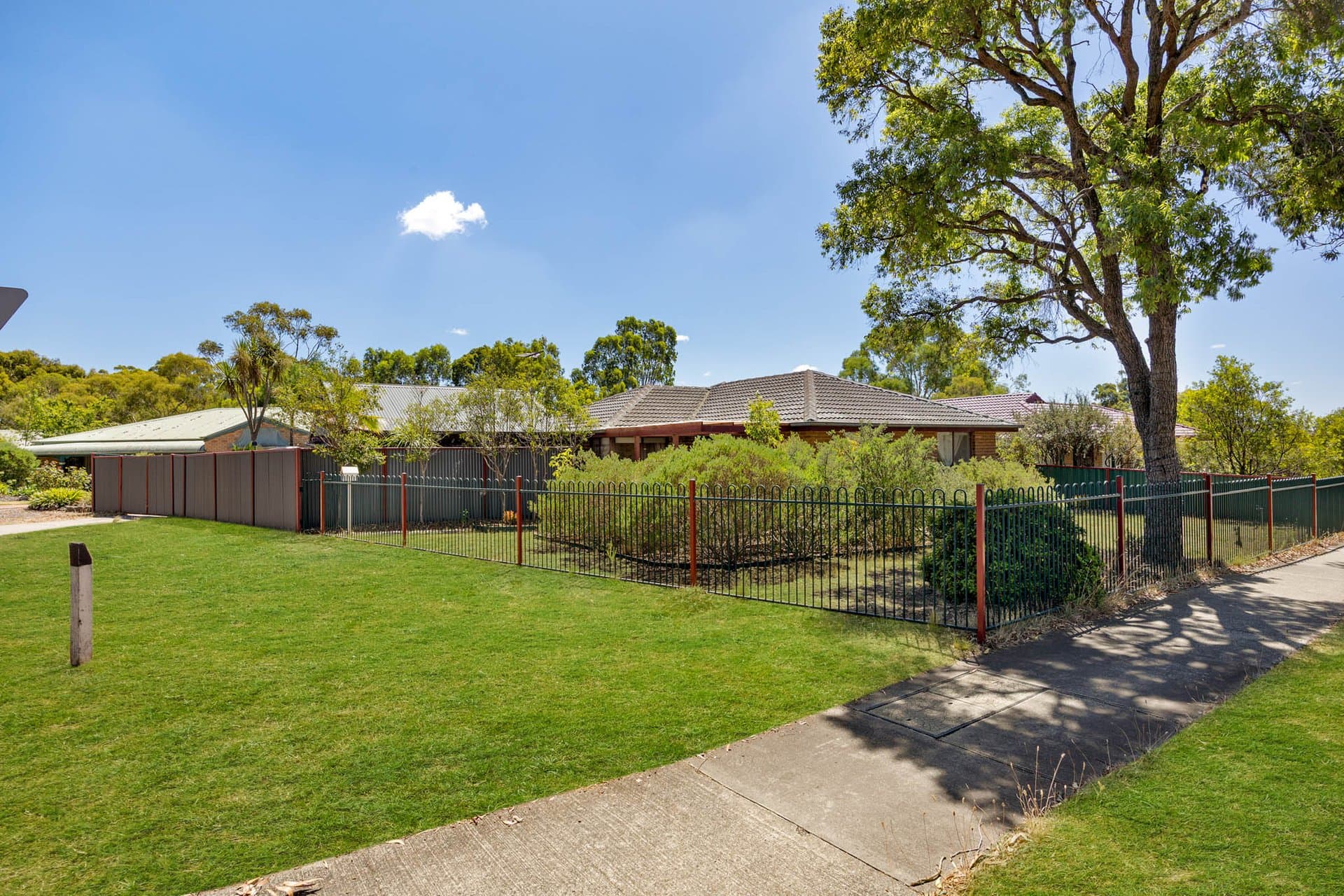382 Elizabeth Drive, Sunbury - Image 1
