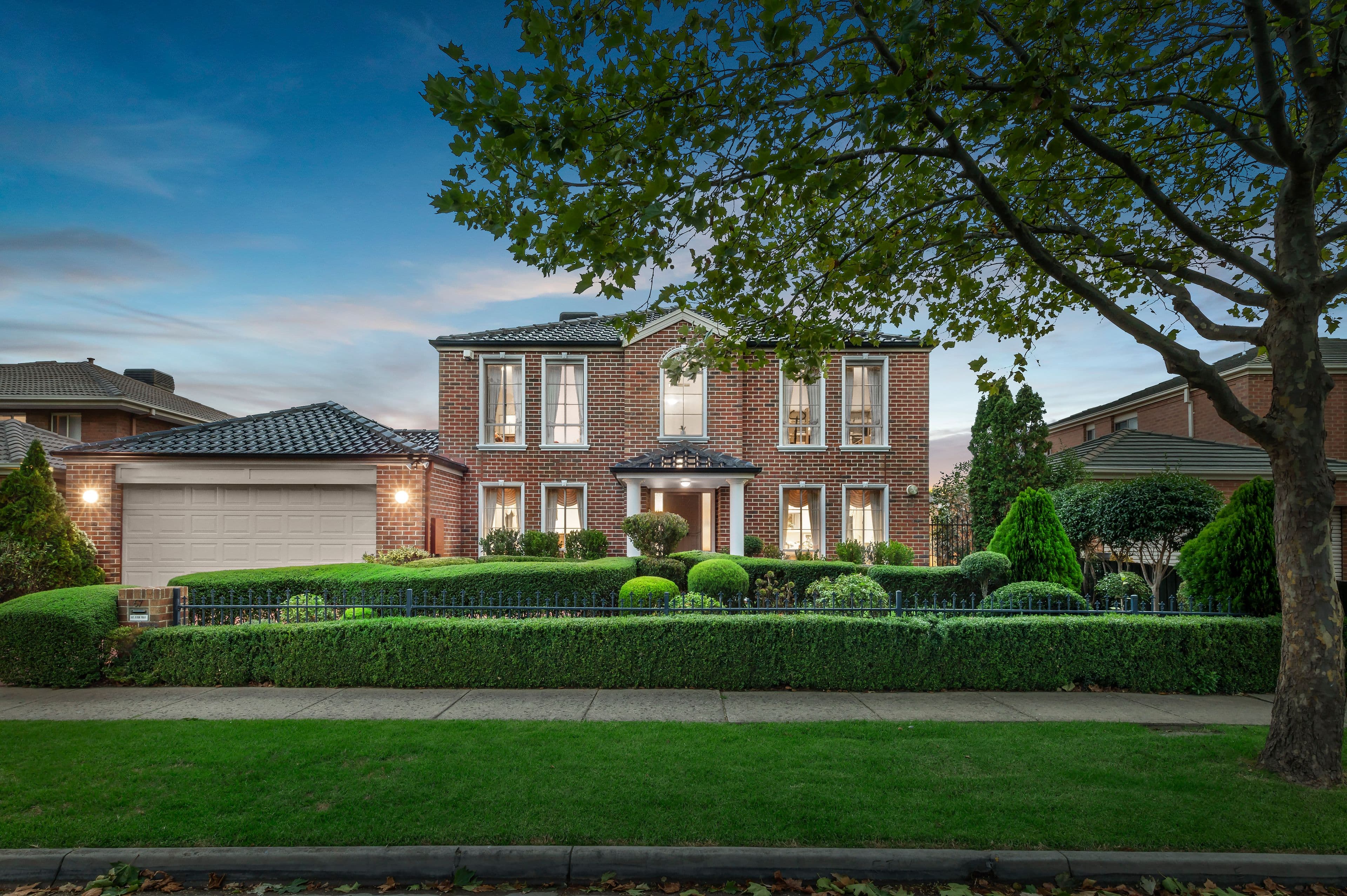 67 Mendora Crescent, Wantirna South VIC 3152, Wantirna South - Image 1