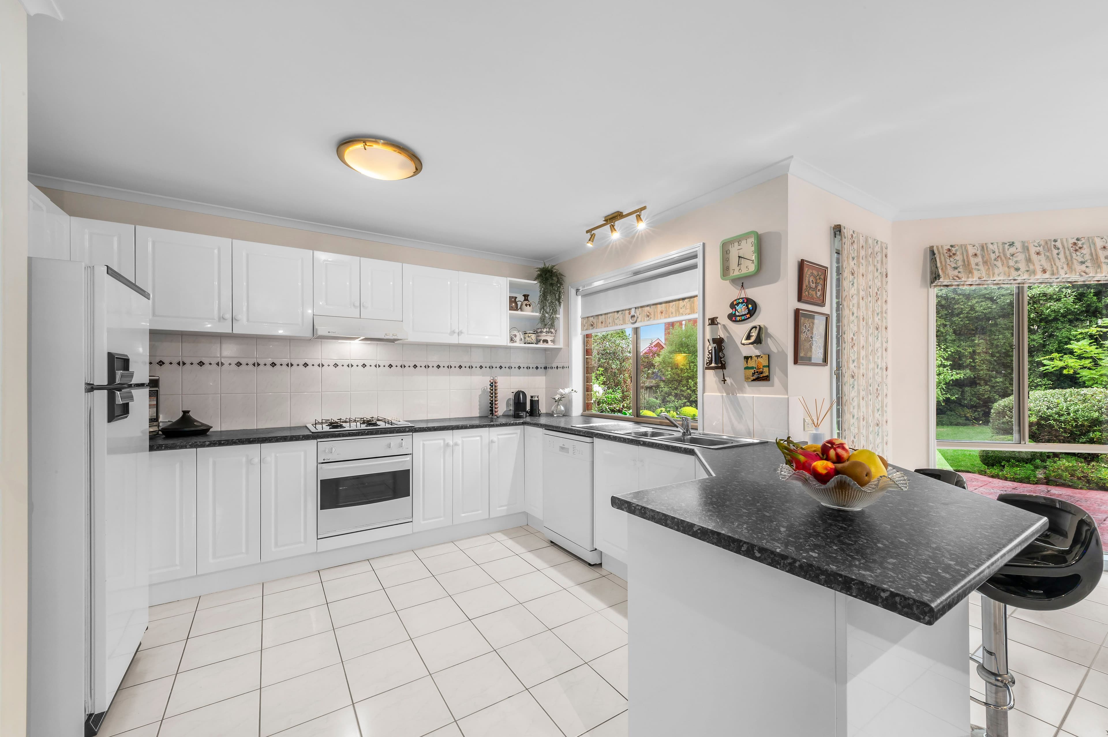 67 Mendora Crescent, Wantirna South VIC 3152, Wantirna South - Thumbnail 5