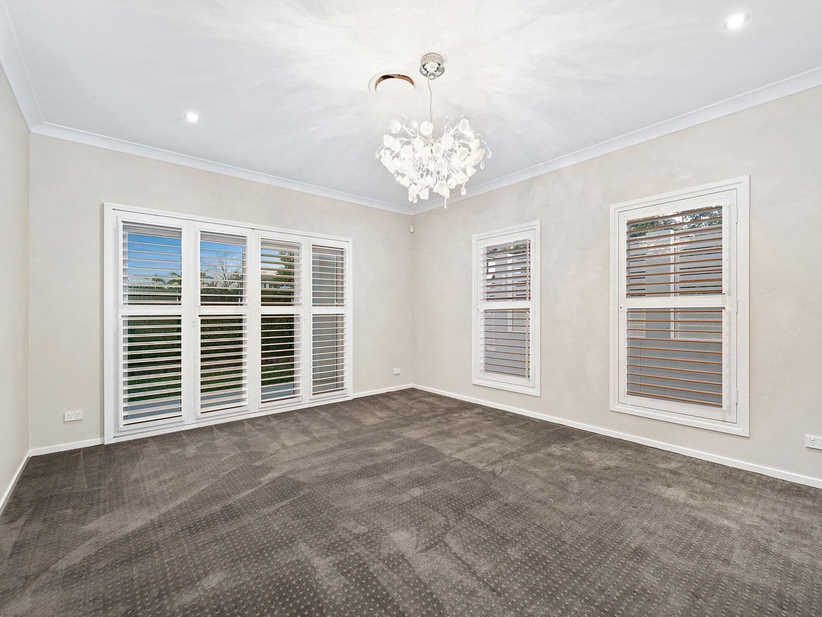 15 Dress Circle Court, Bridgeman Downs QLD 4035, Bridgeman Downs - Thumbnail 8