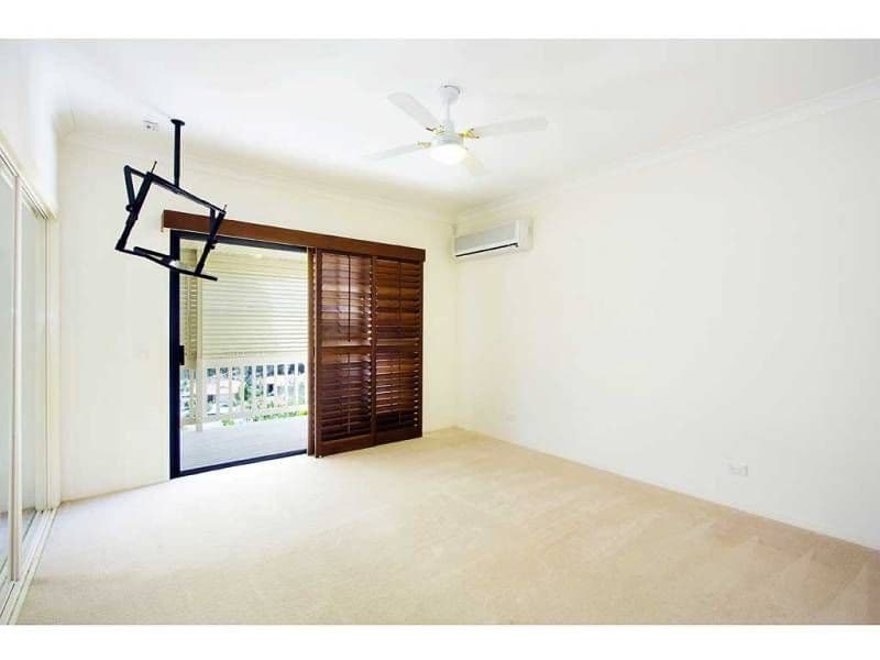 10 Orchna Street, BURLEIGH HEADS QLD 4220, Burleigh Heads - Thumbnail 7