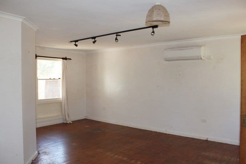 57 Modbury Street, BUNGENDORE NSW 2621, Bungendore - Thumbnail 4