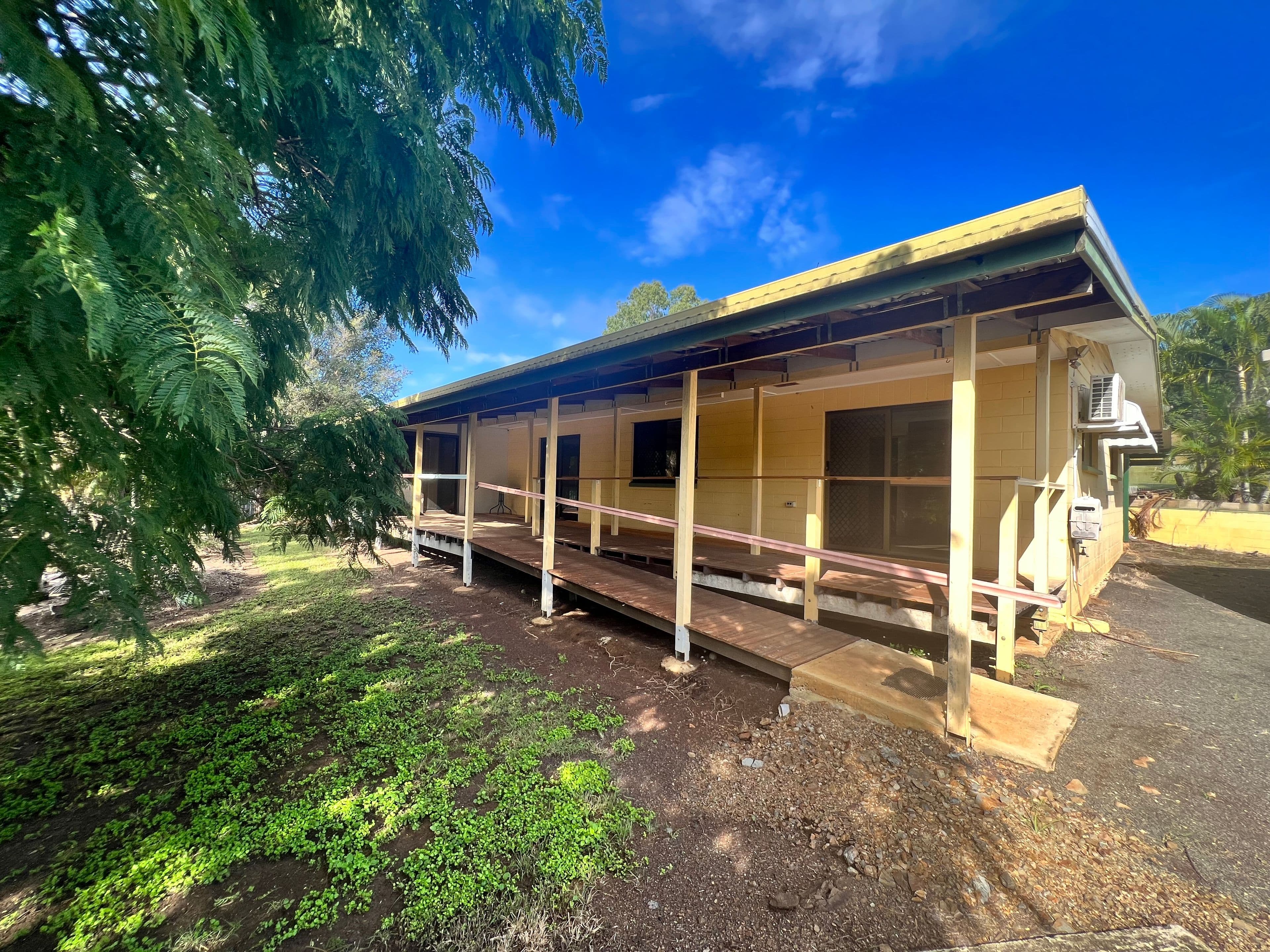 42 McIlwraith Road, McIlwraith QLD 4671, McIlwraith - Image 1