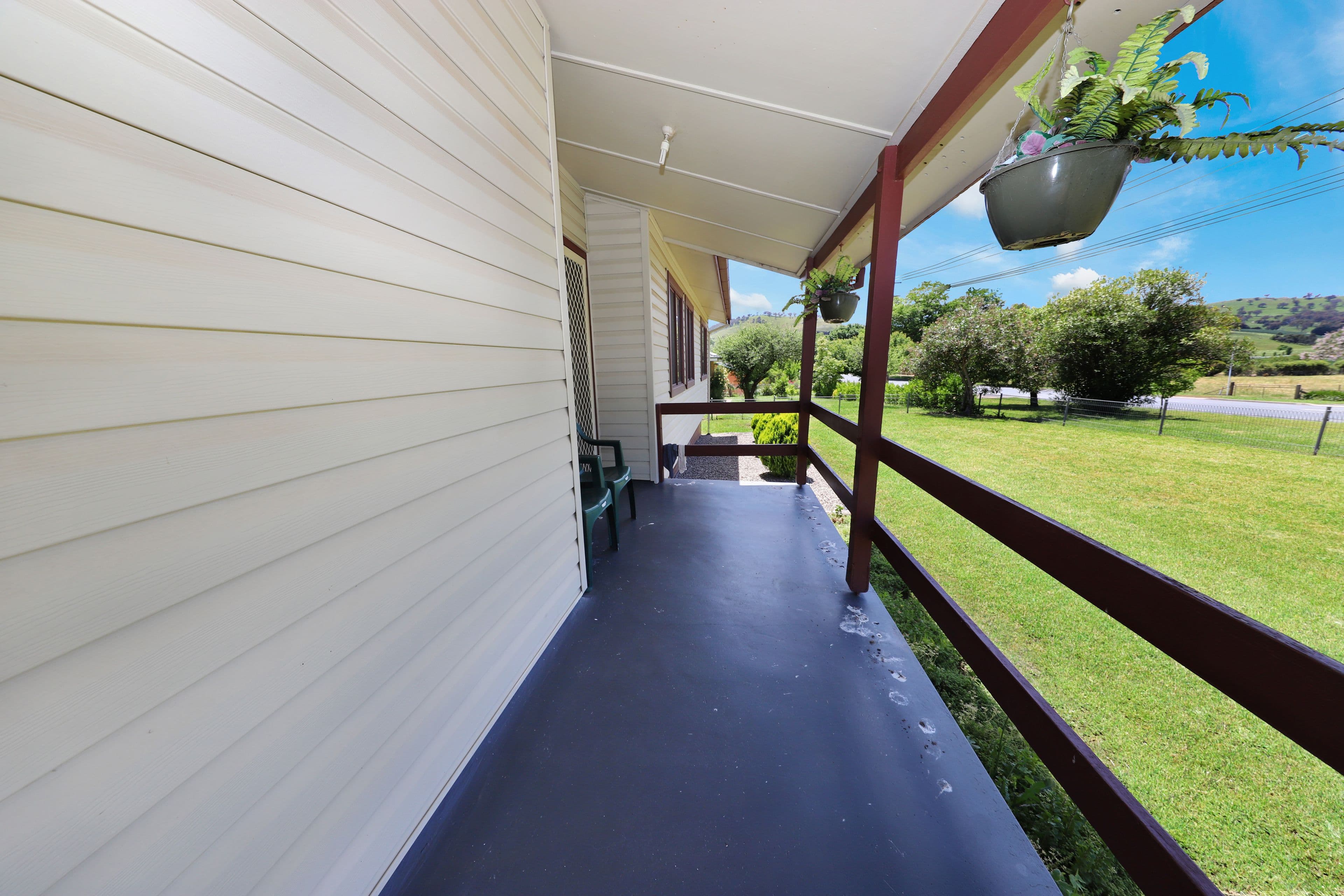 2 Gundagai Street, Adelong NSW 2729, Adelong - Thumbnail 2