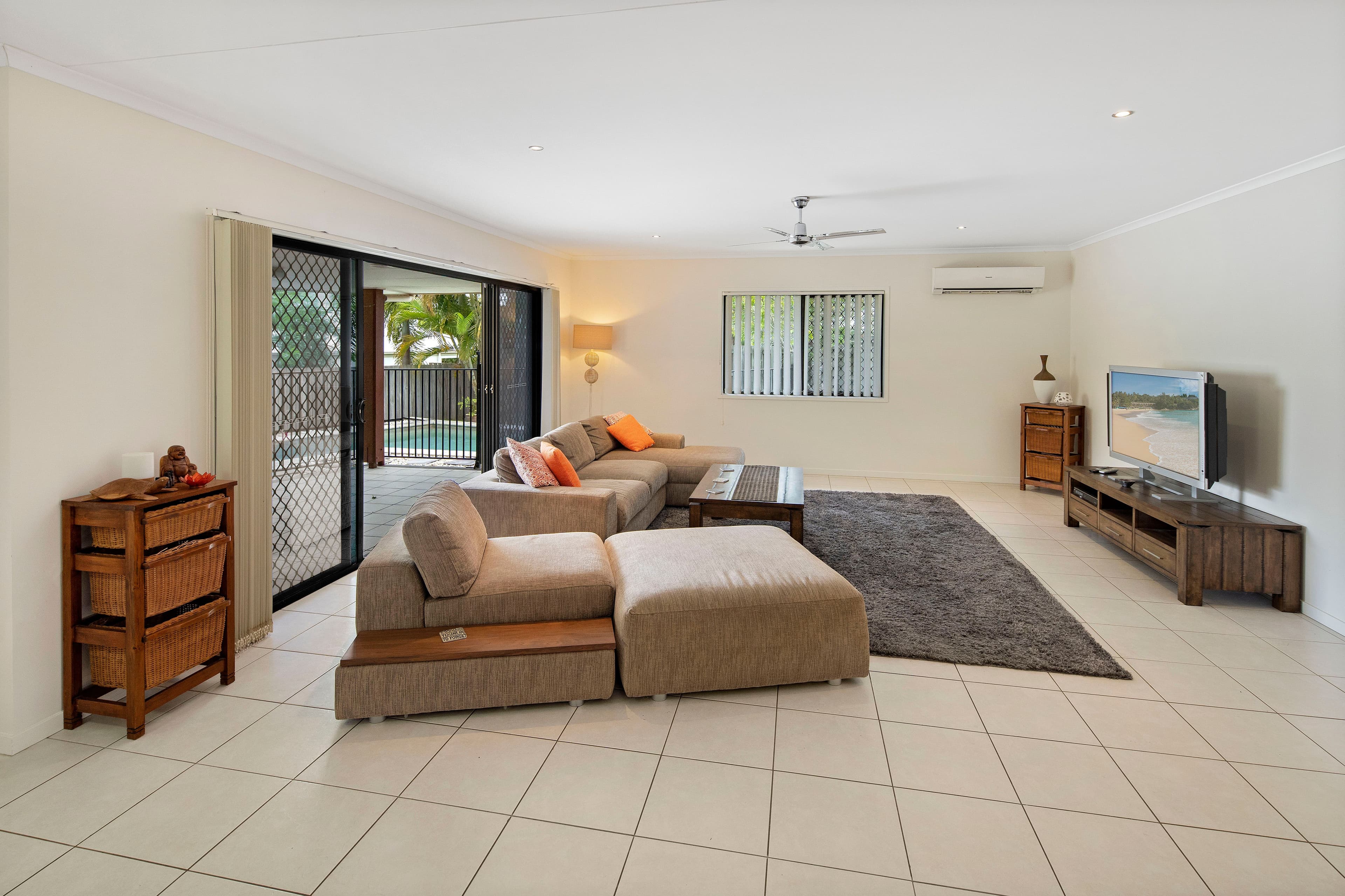 118 The Avenue, Peregian Springs QLD 4573, Peregian Springs - Thumbnail 2