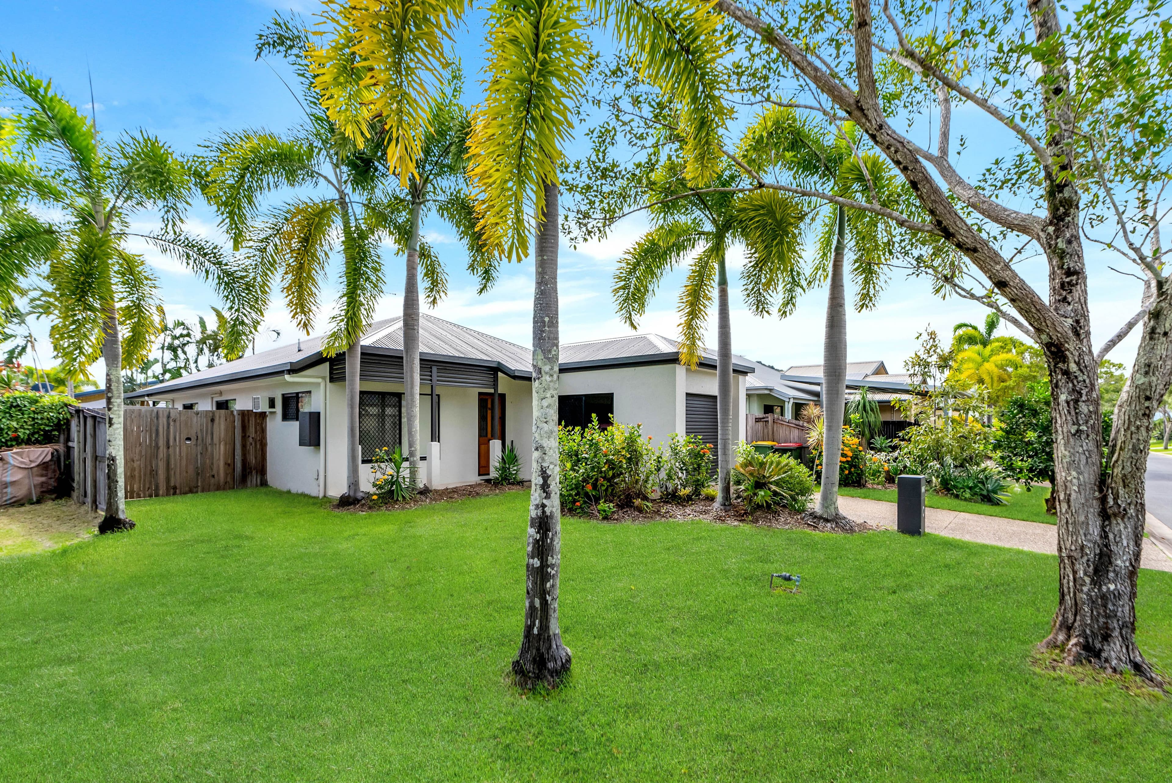 16 Kirra Close, Kewarra Beach QLD 4879, Kewarra Beach - Image 1