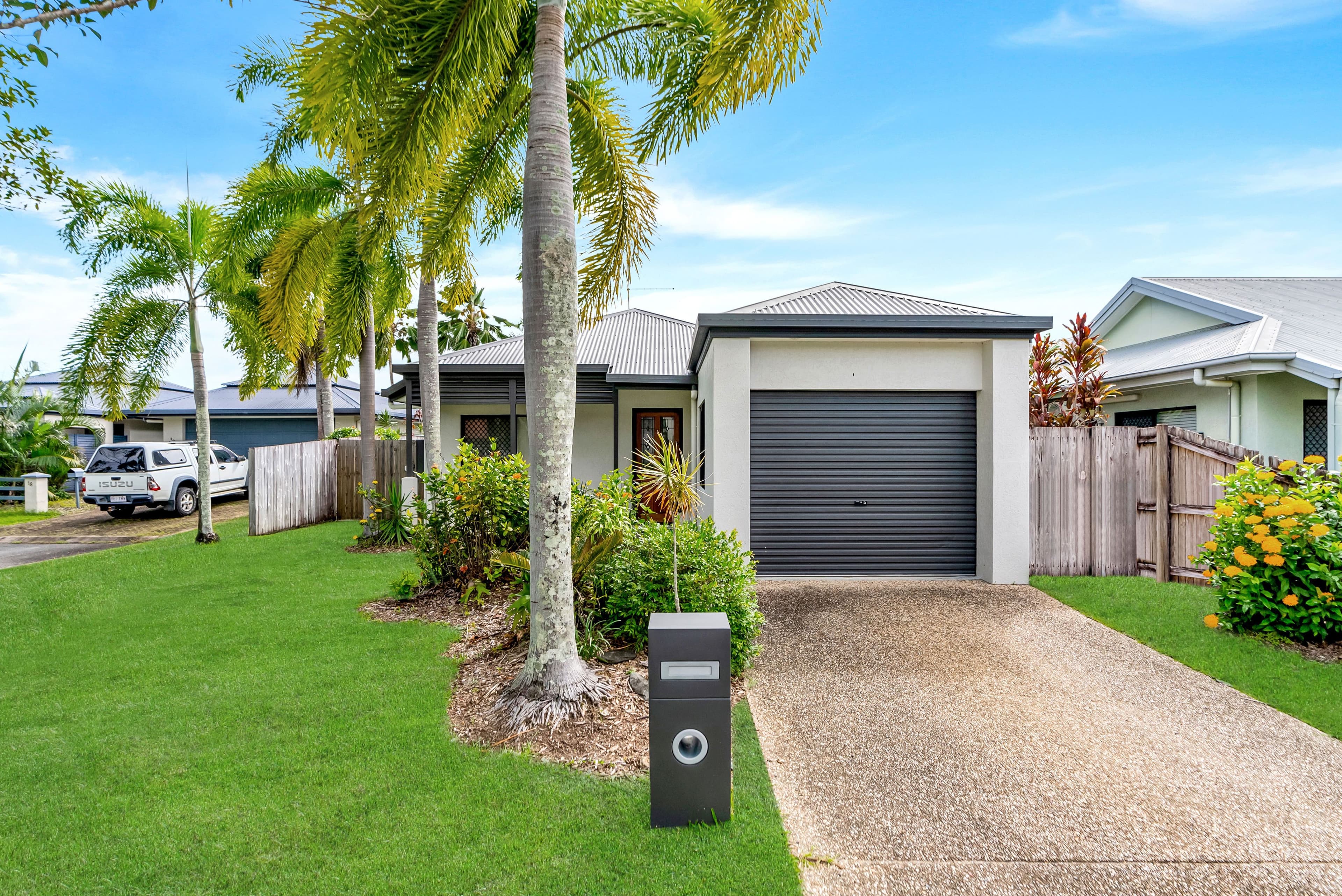 16 Kirra Close, Kewarra Beach QLD 4879, Kewarra Beach - Thumbnail 2