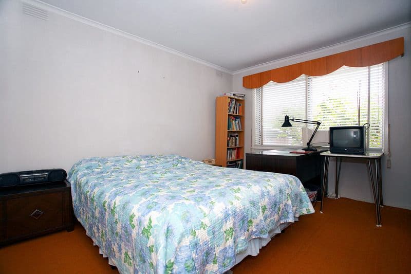 9 Hawkhurst Court, Eltham, Eltham - Thumbnail 4