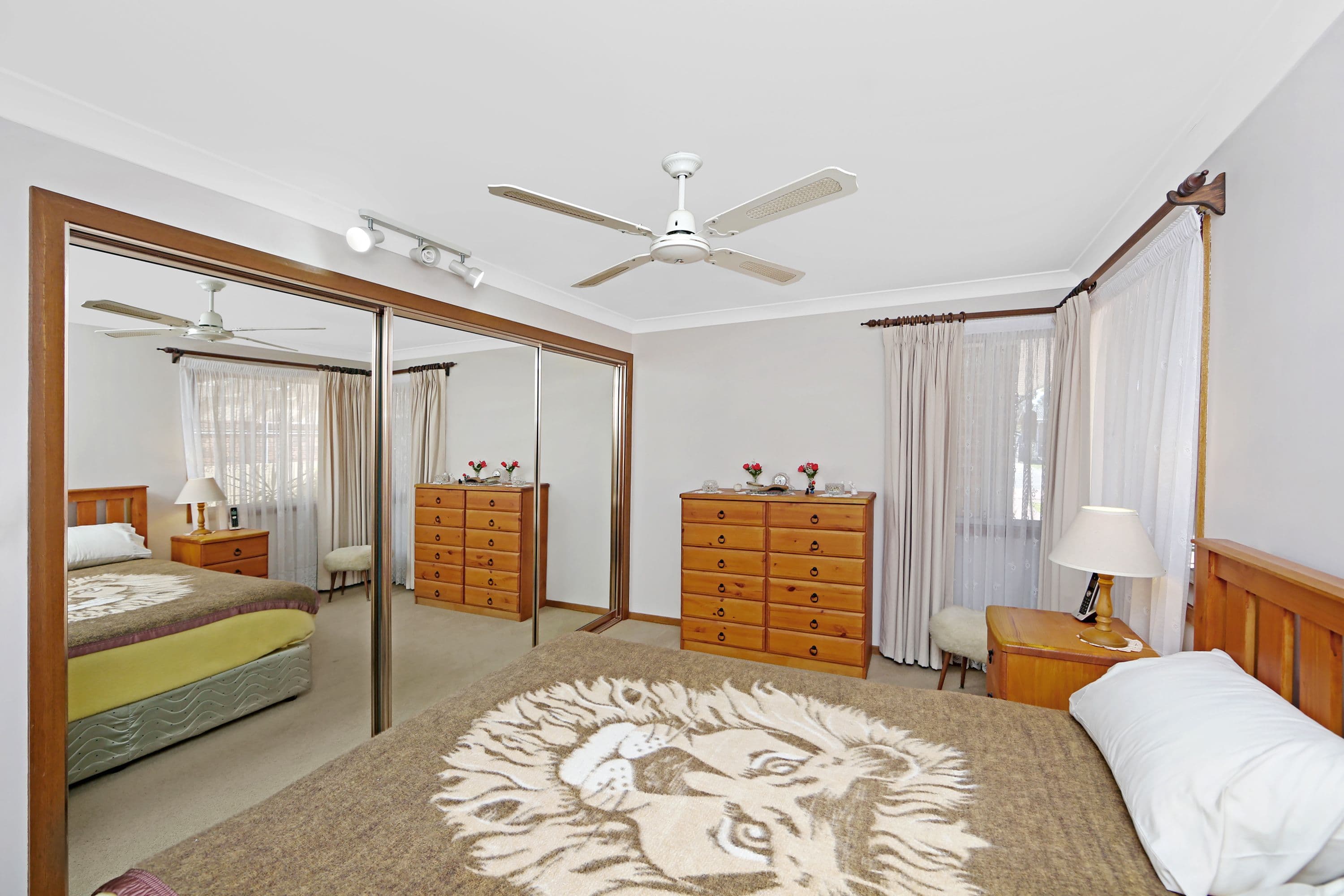14 Kerry Crescent, Berkeley Vale - Thumbnail 6
