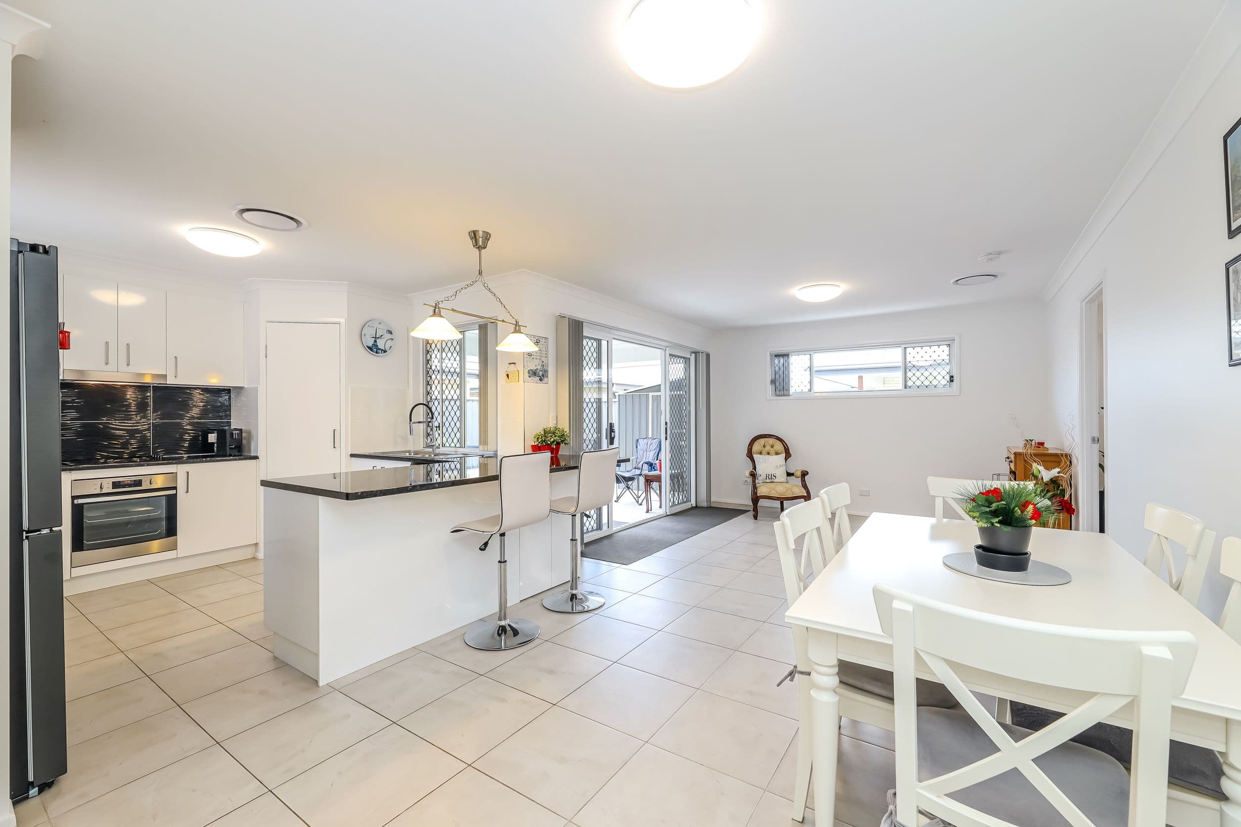 124 Bongaree Avenue, Bongaree QLD 4507, Bongaree - Thumbnail 2