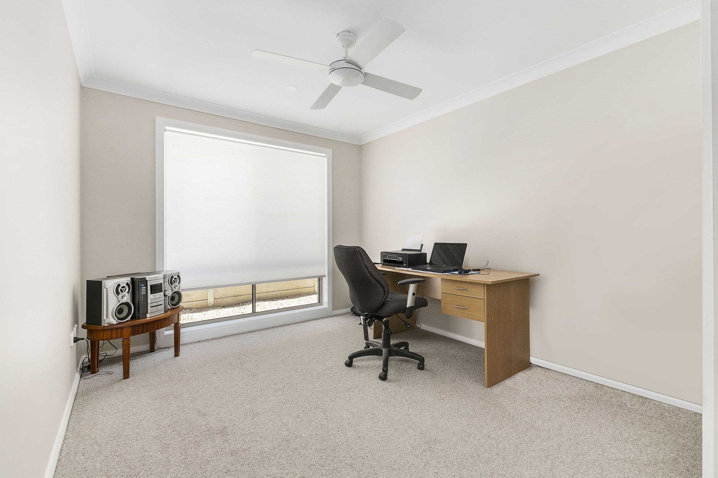 21 Fairwinds Avenue, Lakewood - Thumbnail 6