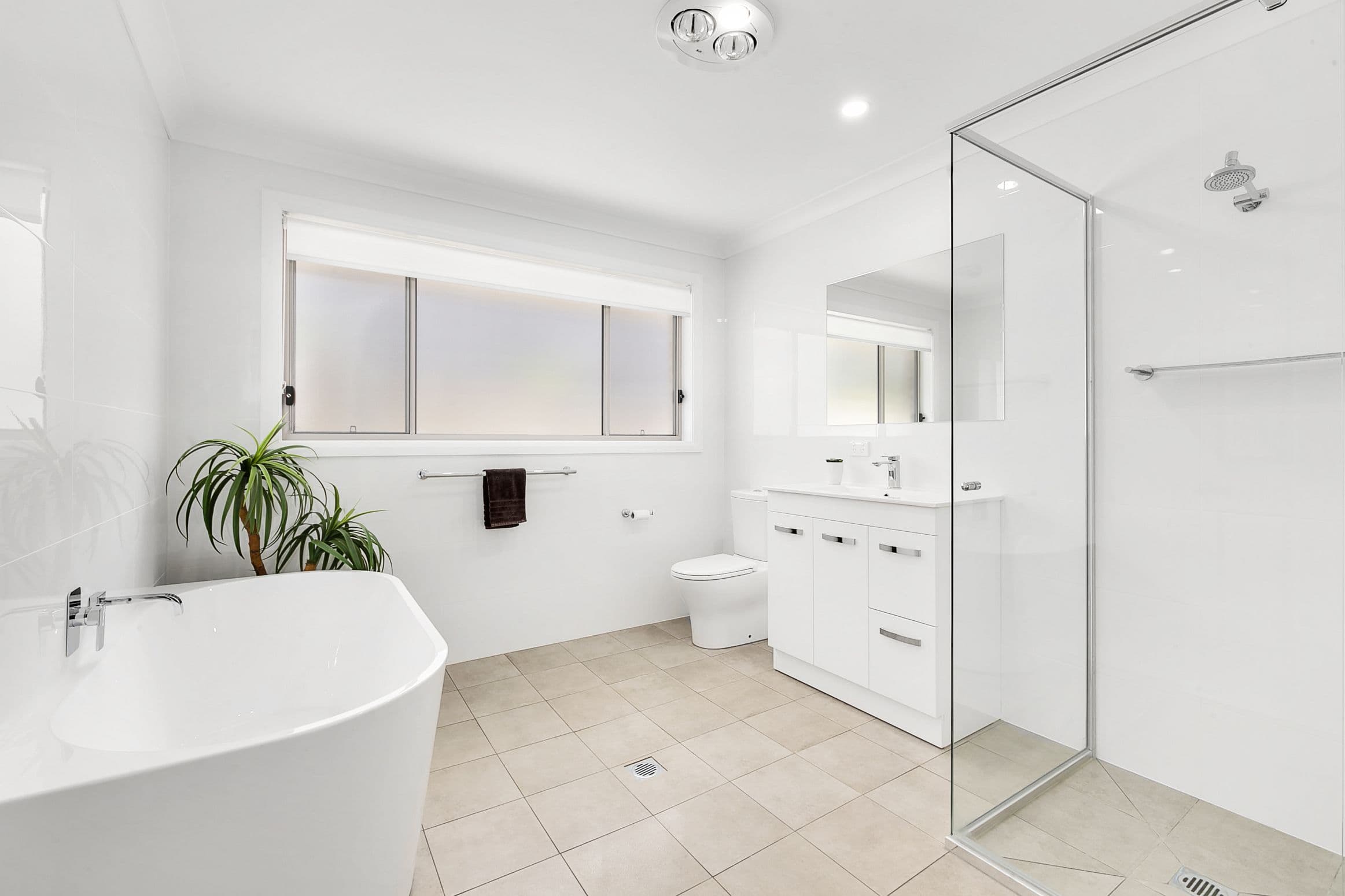 21 Fairwinds Avenue, Lakewood - Thumbnail 8