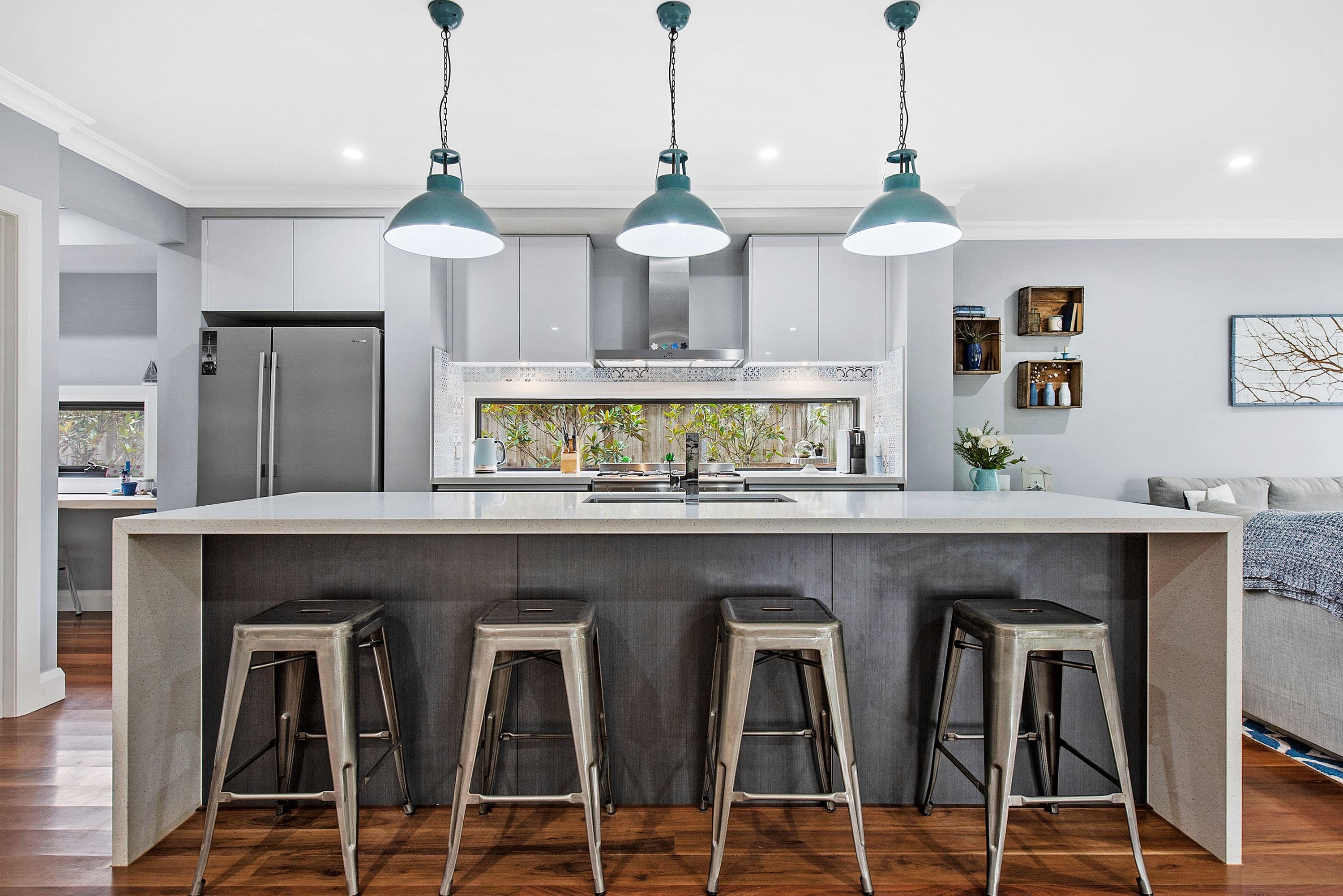 11 Glenview Road, Mount Kuring-Gai - Thumbnail 2