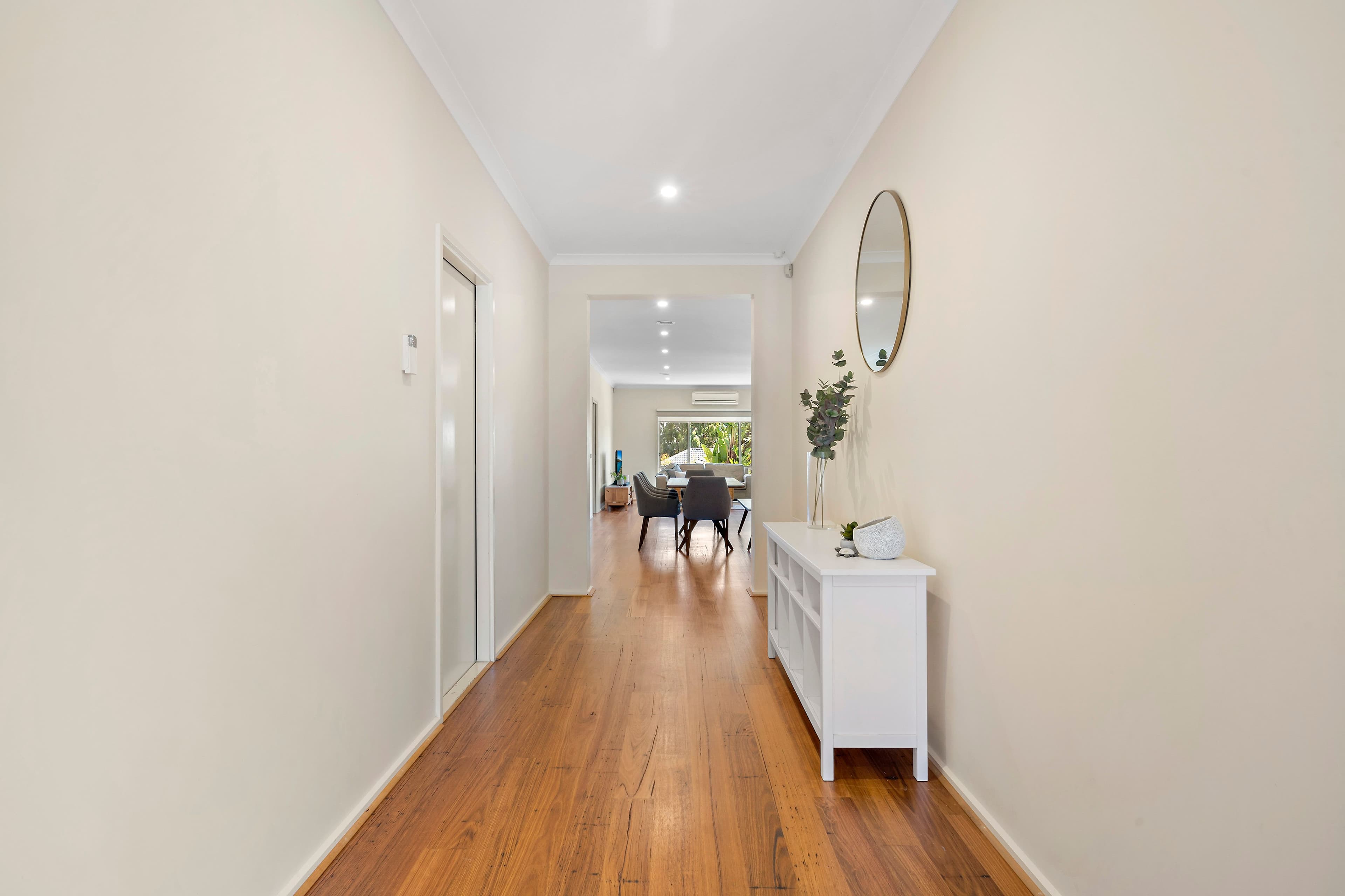 2 Sinnott Street, Doreen VIC 3754, Doreen - Thumbnail 2