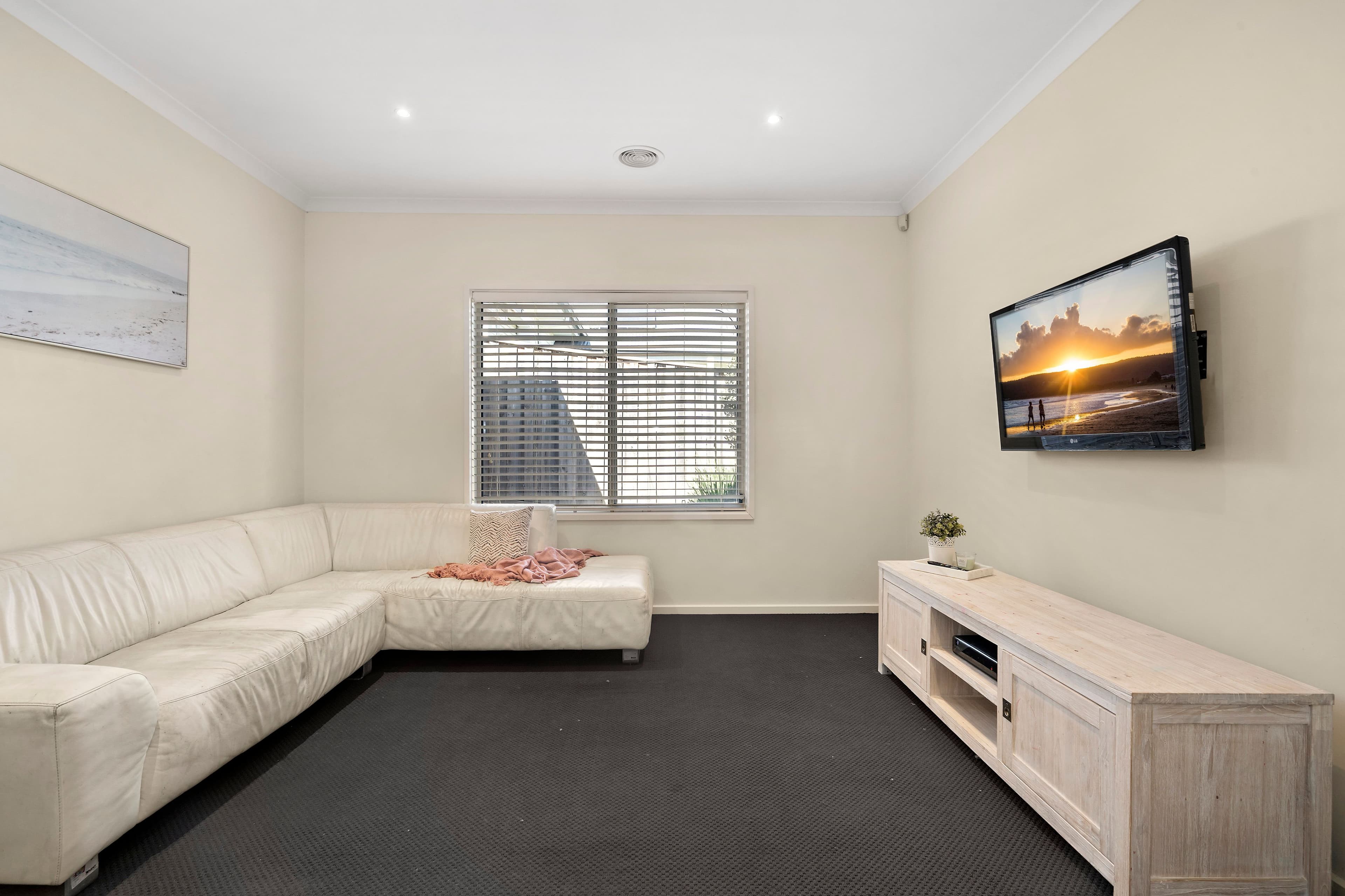 2 Sinnott Street, Doreen VIC 3754, Doreen - Thumbnail 6
