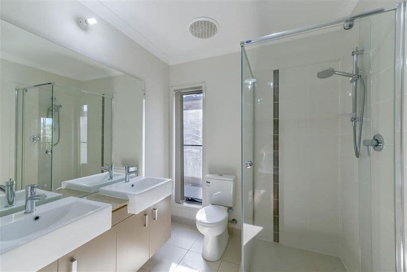 31 Sears Parade, North Lakes QLD 4509, North Lakes - Thumbnail 5