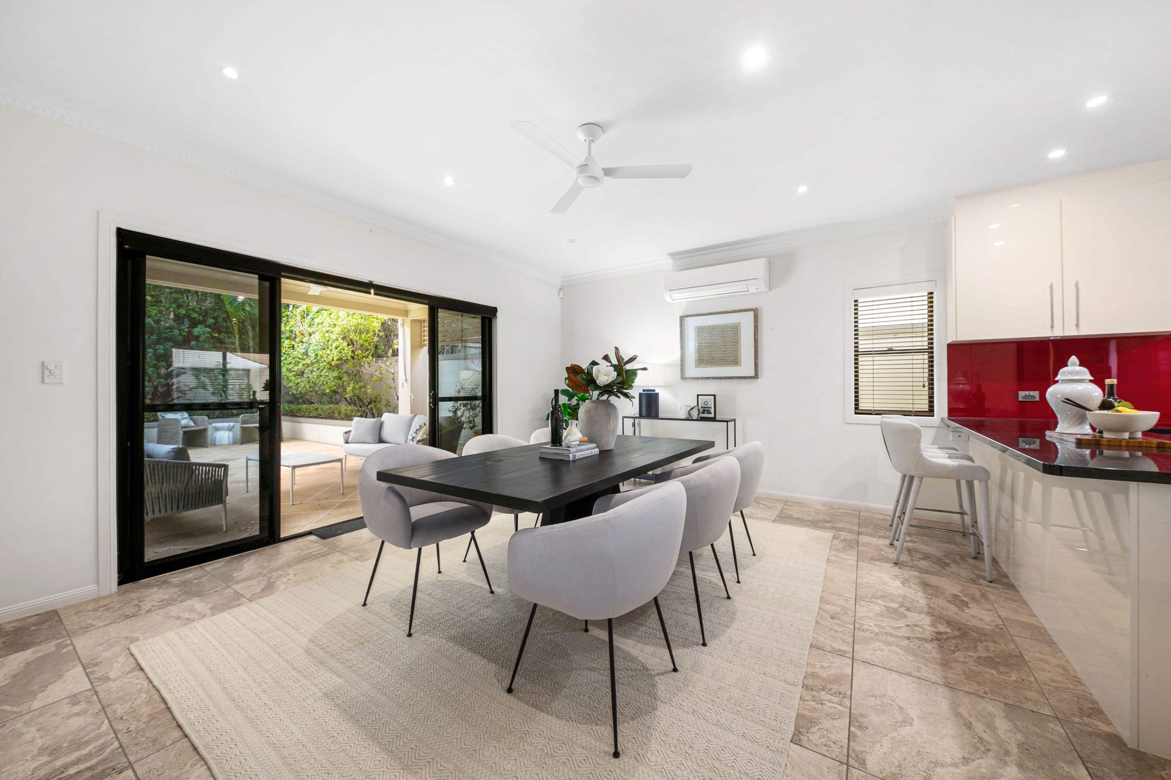 102 Barlow Street, Clayfield QLD 4011, Clayfield - Thumbnail 7