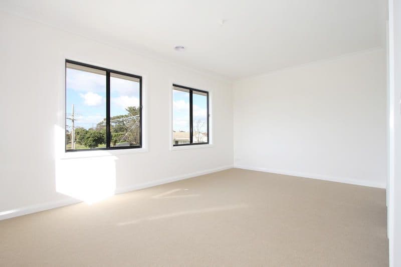 29 Binalong Drive, Ashmore, QLD, 4214, Ashmore - Thumbnail 7