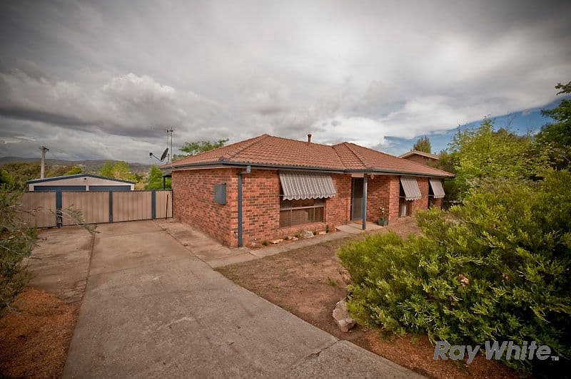 27 McKinley, CALWELL ACT 2905, Calwell - Image 1