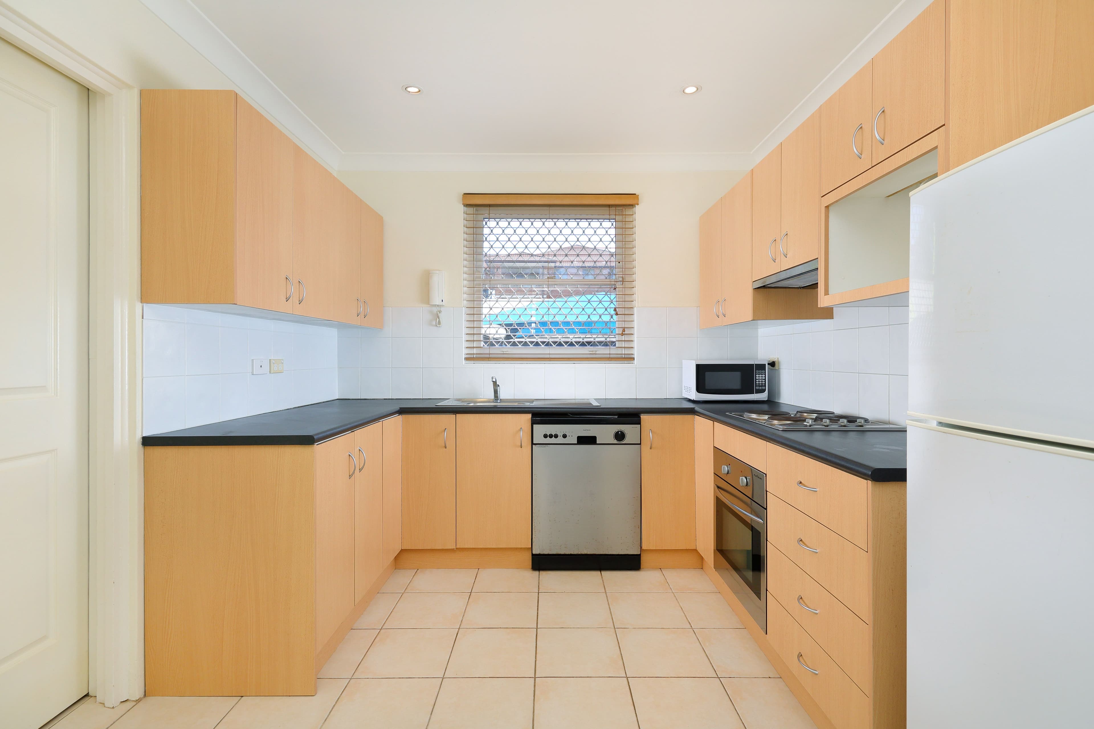 22 Victoria Avenue, Penshurst NSW 2222, Penshurst - Thumbnail 2