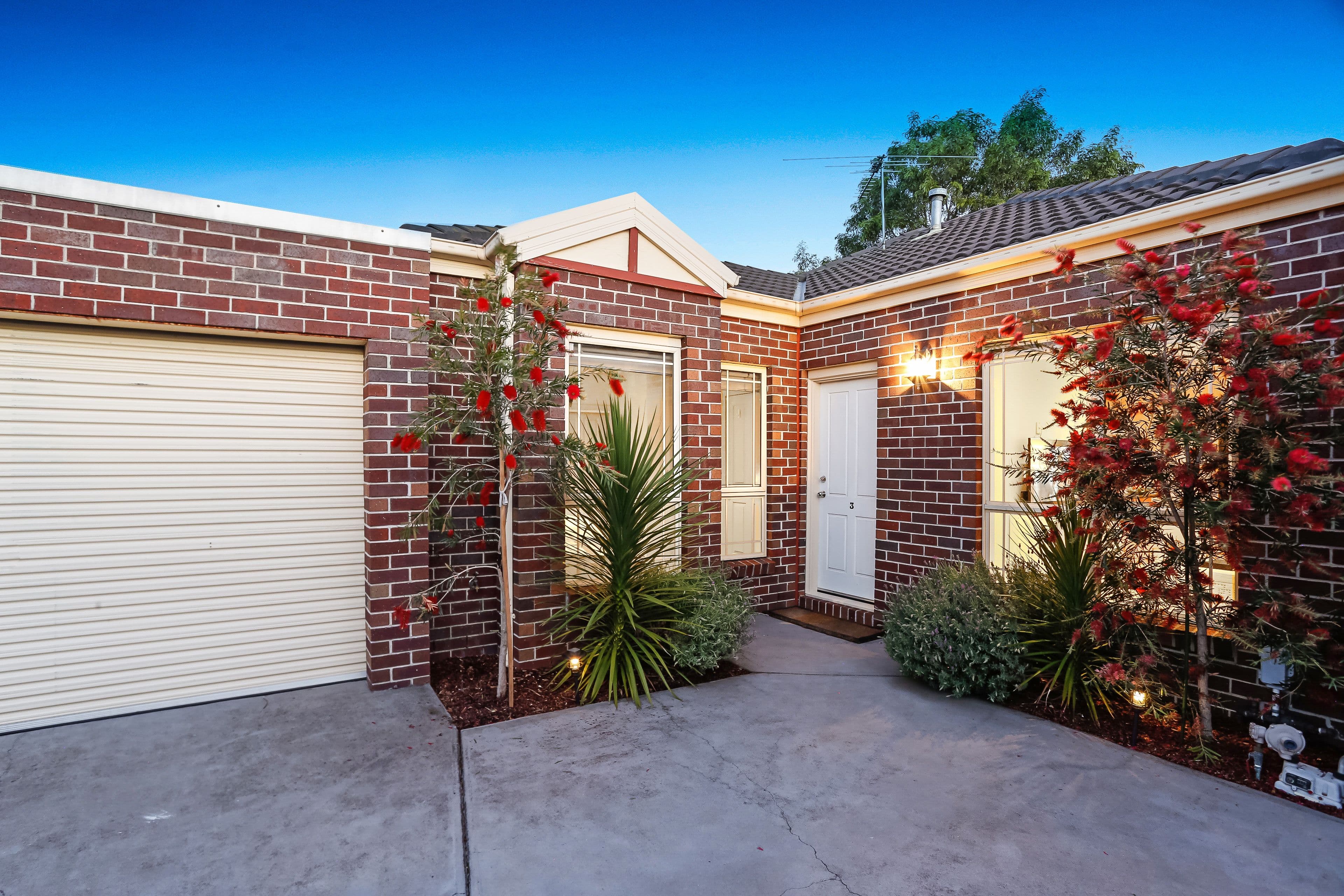 49 Grandview Street, Glenroy VIC 3046, Glenroy - Thumbnail 2