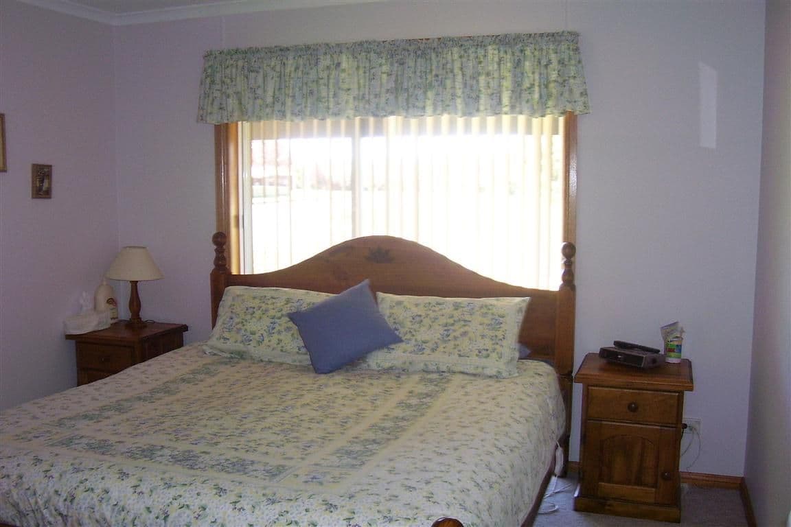 21 Koala Street, PARKES NSW 2870, Parkes - Thumbnail 3