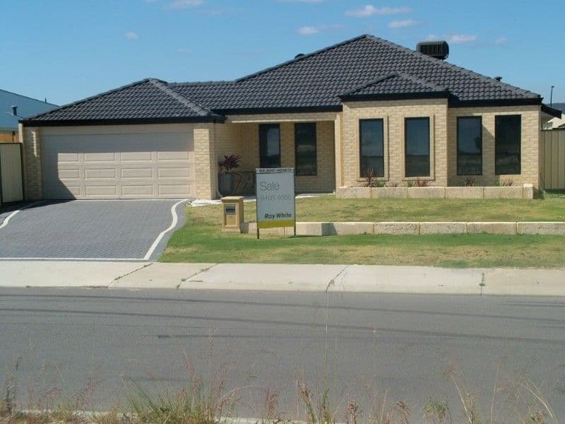 15 Edinburgh Road, SEVILLE GROVE WA 6112, Seville Grove - Thumbnail 4